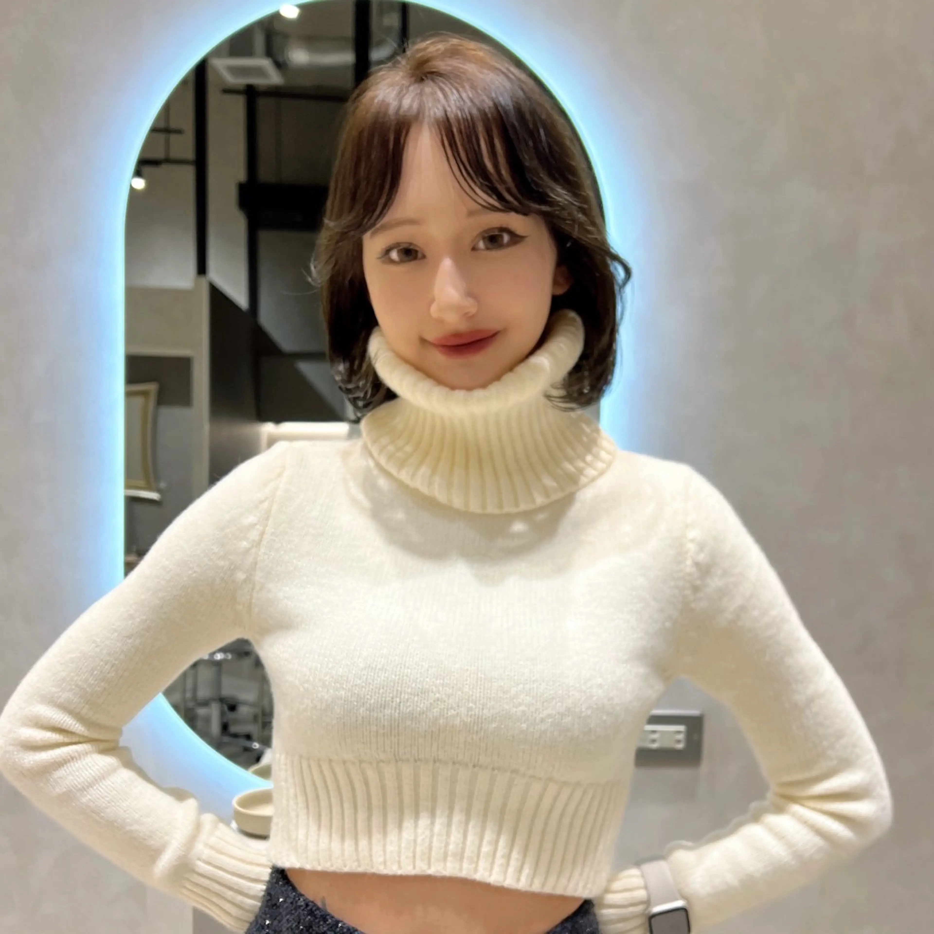 ショート 🩵シオリ/透明感/ ハイトーン🩵のヘアスタイル