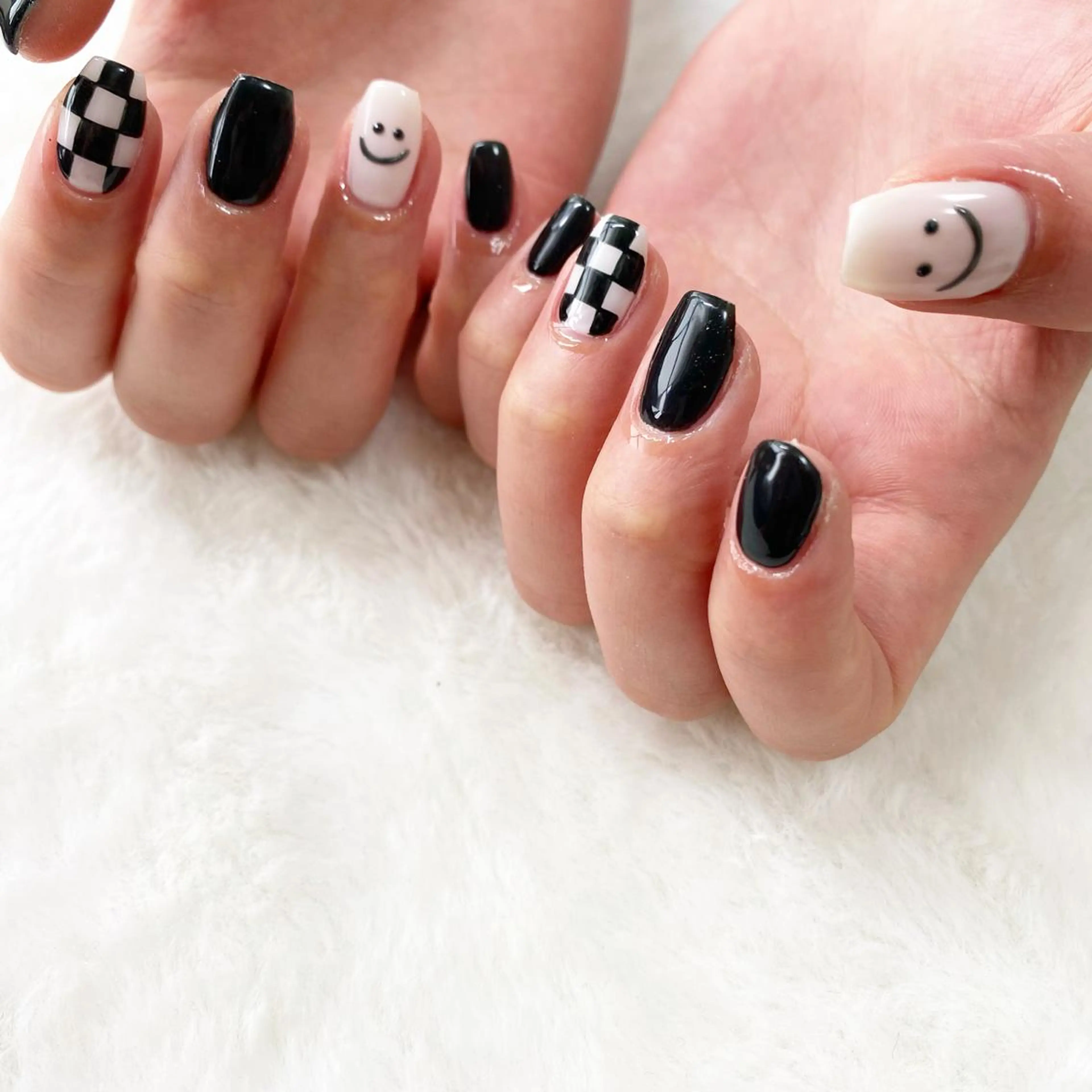 ネイル Laki nailのネイルデザイン