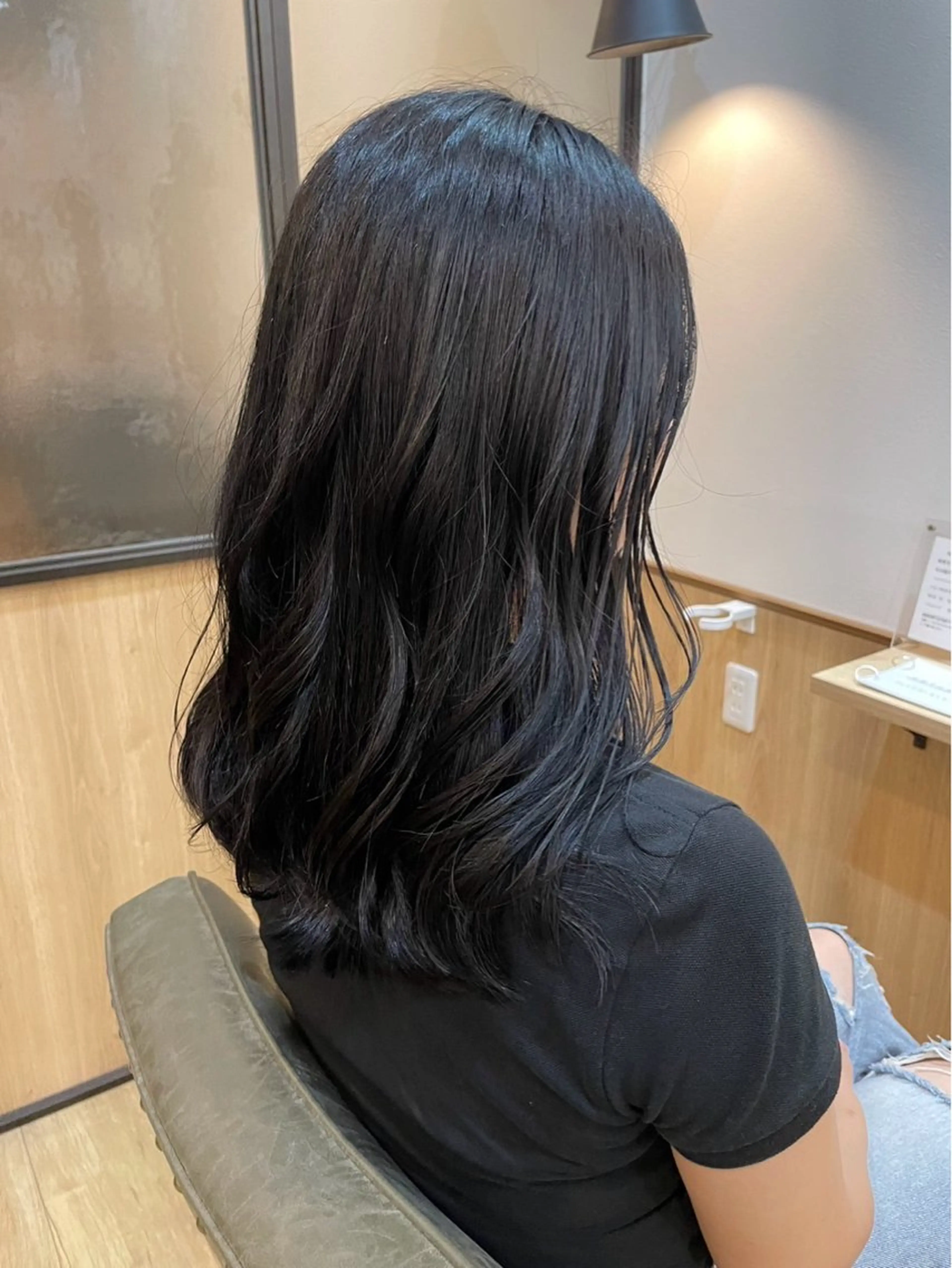 カット＋ワンカラー 《ミディアム限定》の写真