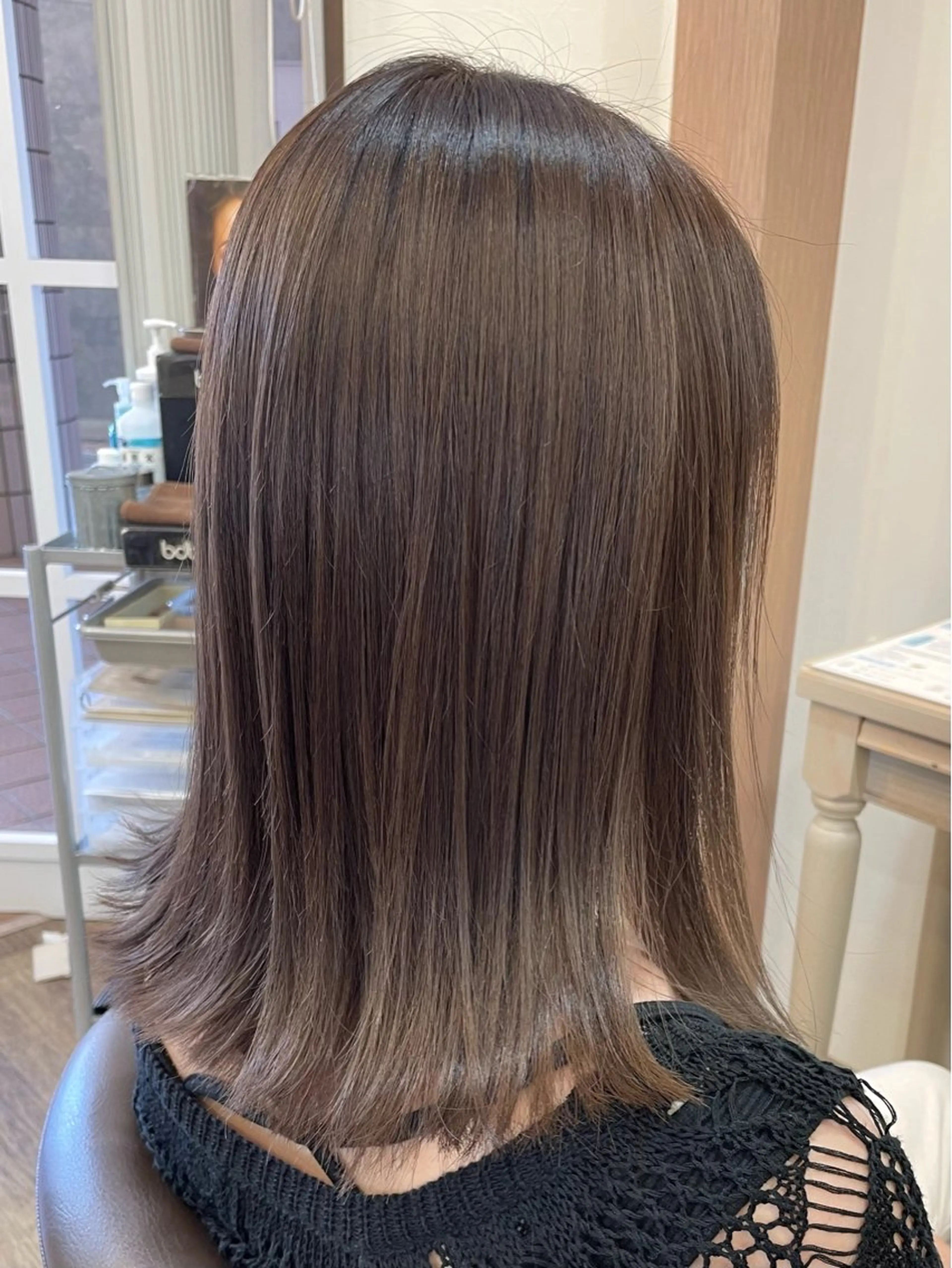 ミディアム カラー アッシュ ベージュカラー 透明感カラー ヘアカラー メンズパーマ🌀/ 中村郁未のヘアスタイル