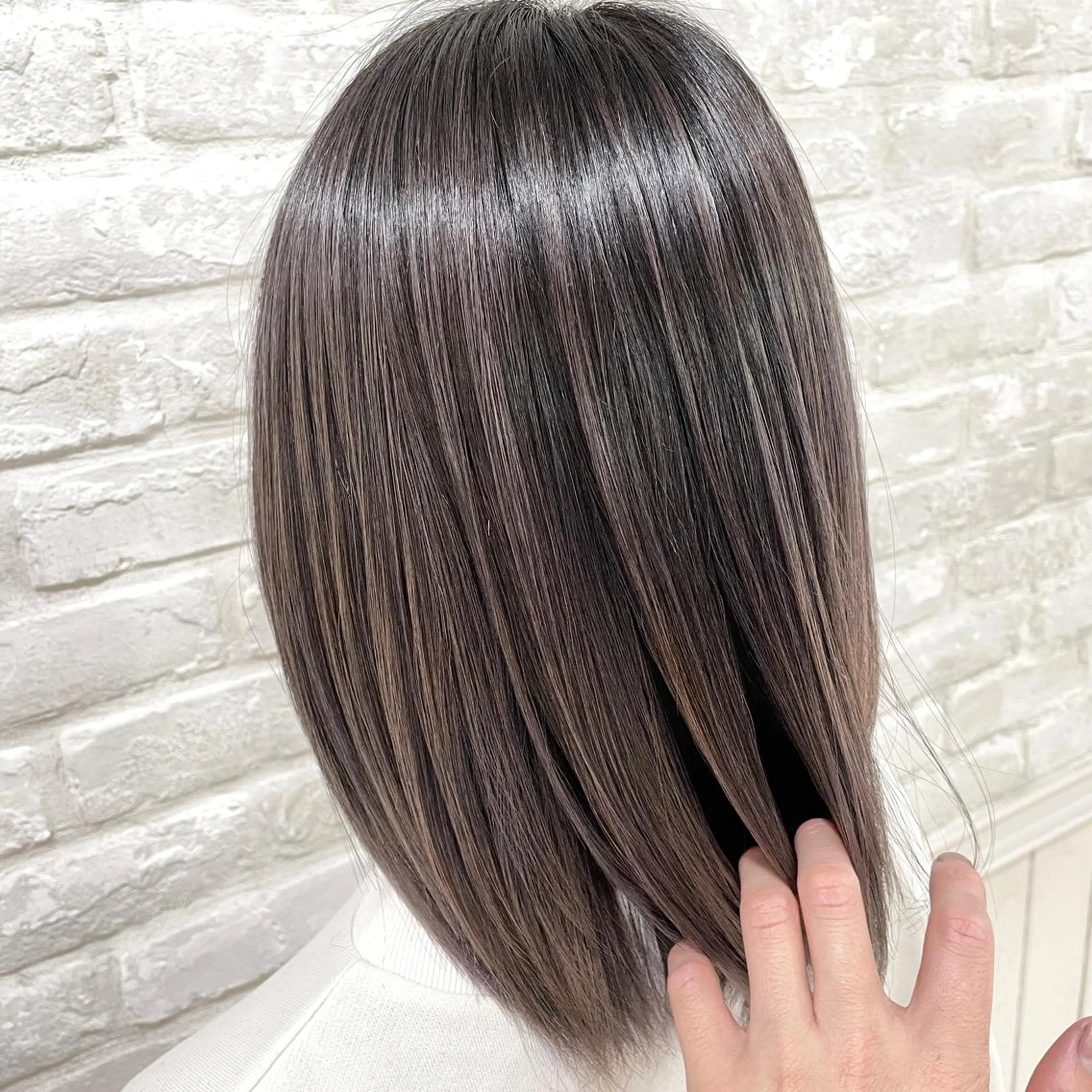 ミディアム 白井 秀太郎のヘアスタイル