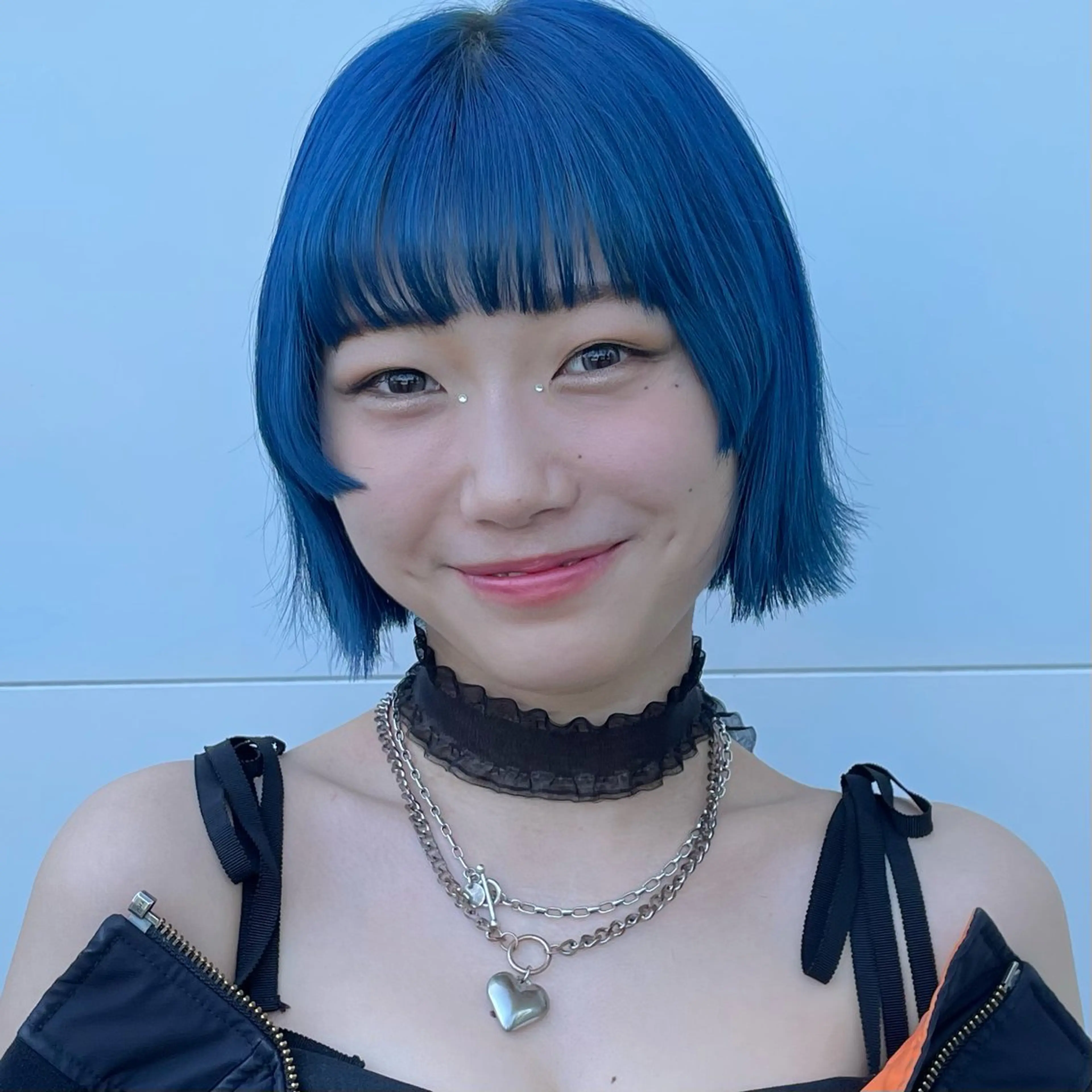 ショート カラー ブルーカラー ハイトーンカラー ボブ 顔周りカット 姫カット カット ヘアカラー トリートメント 【nui 茨木】 清水優のヘアスタイル