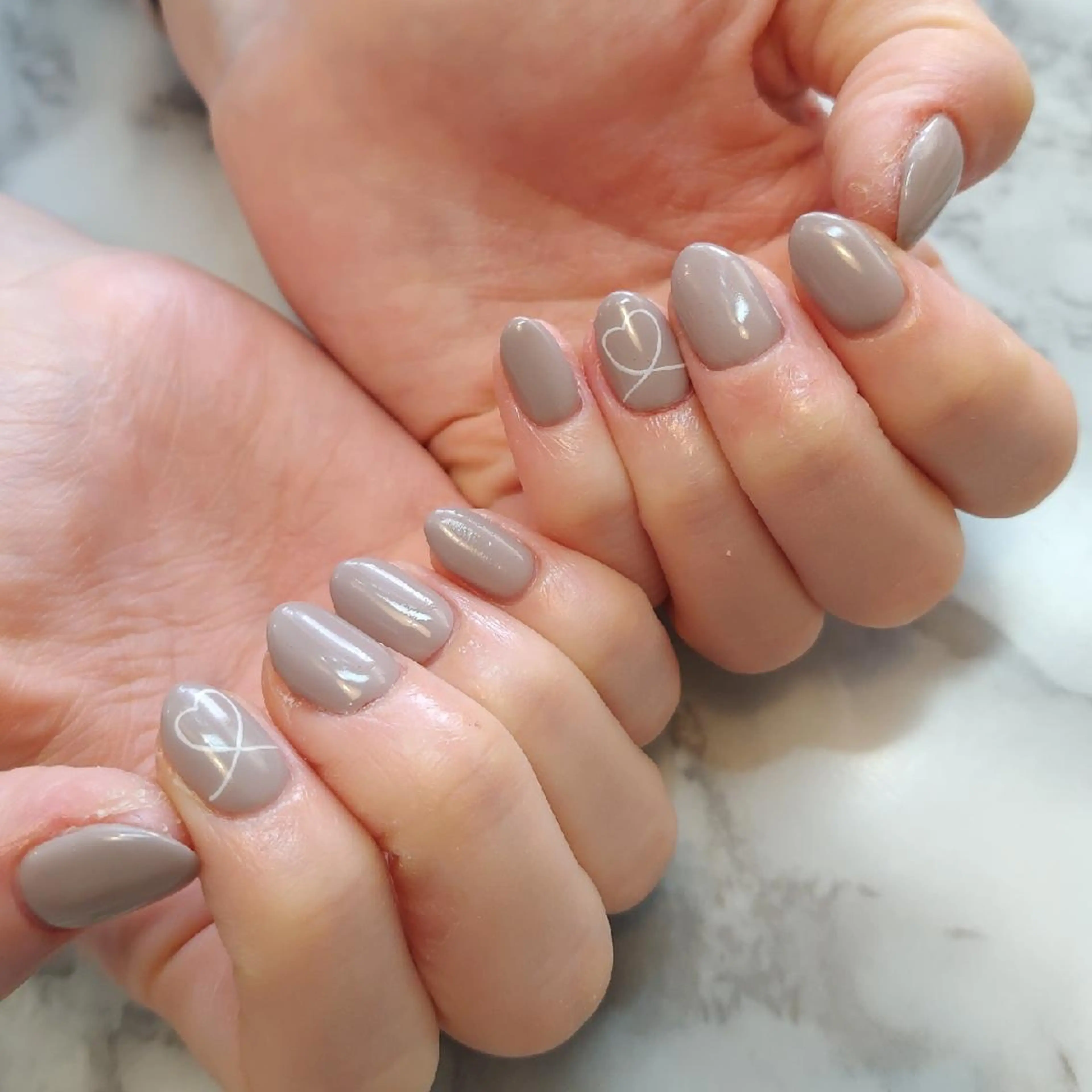 ネイル ハート ジェヌインネイル 河内のネイルデザイン
