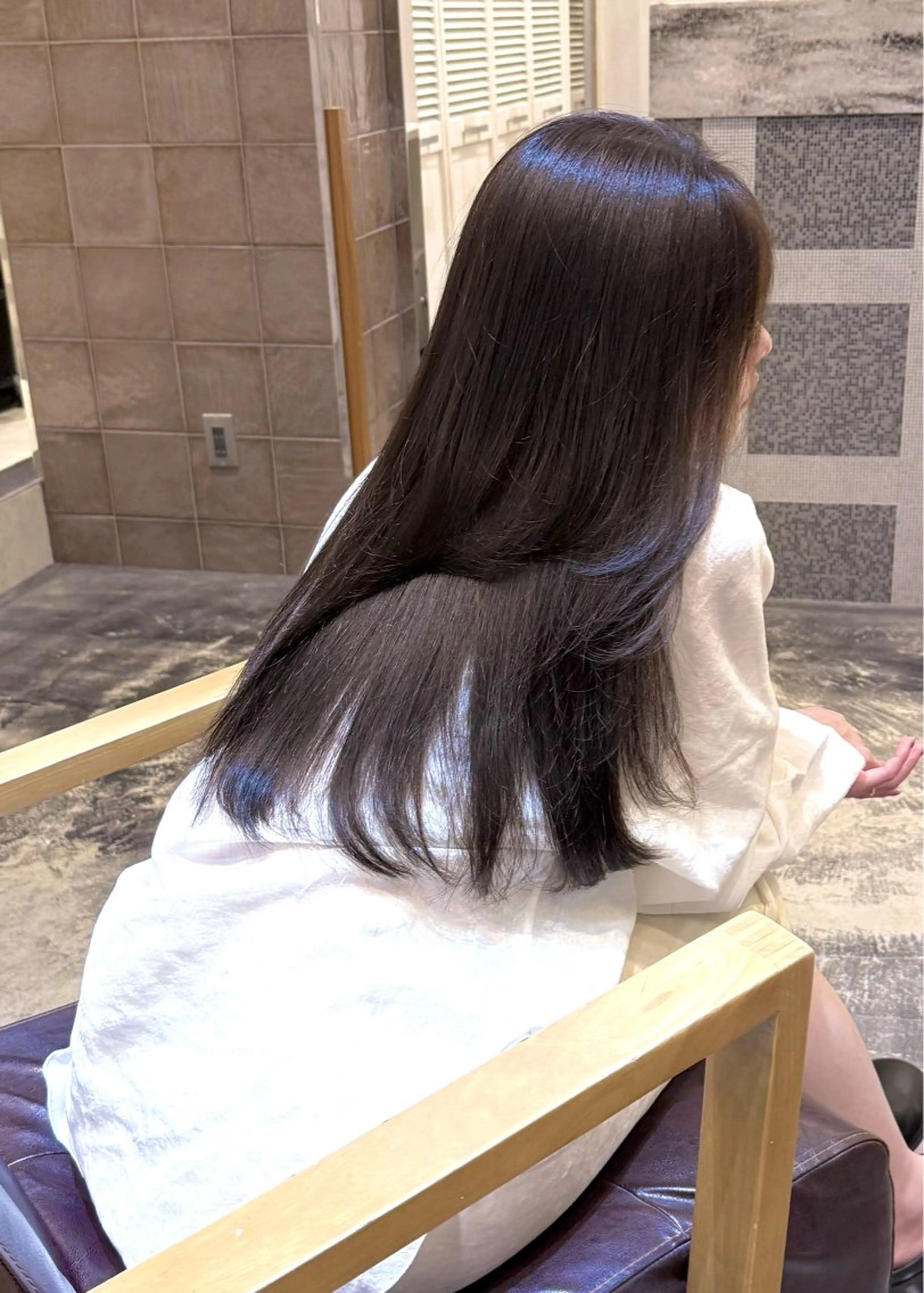 ロング ロングレイヤー レイヤーカット ロング カット ヘアカラー トリートメント レイヤーカット× 髪質改善カラー　片山のヘアスタイル