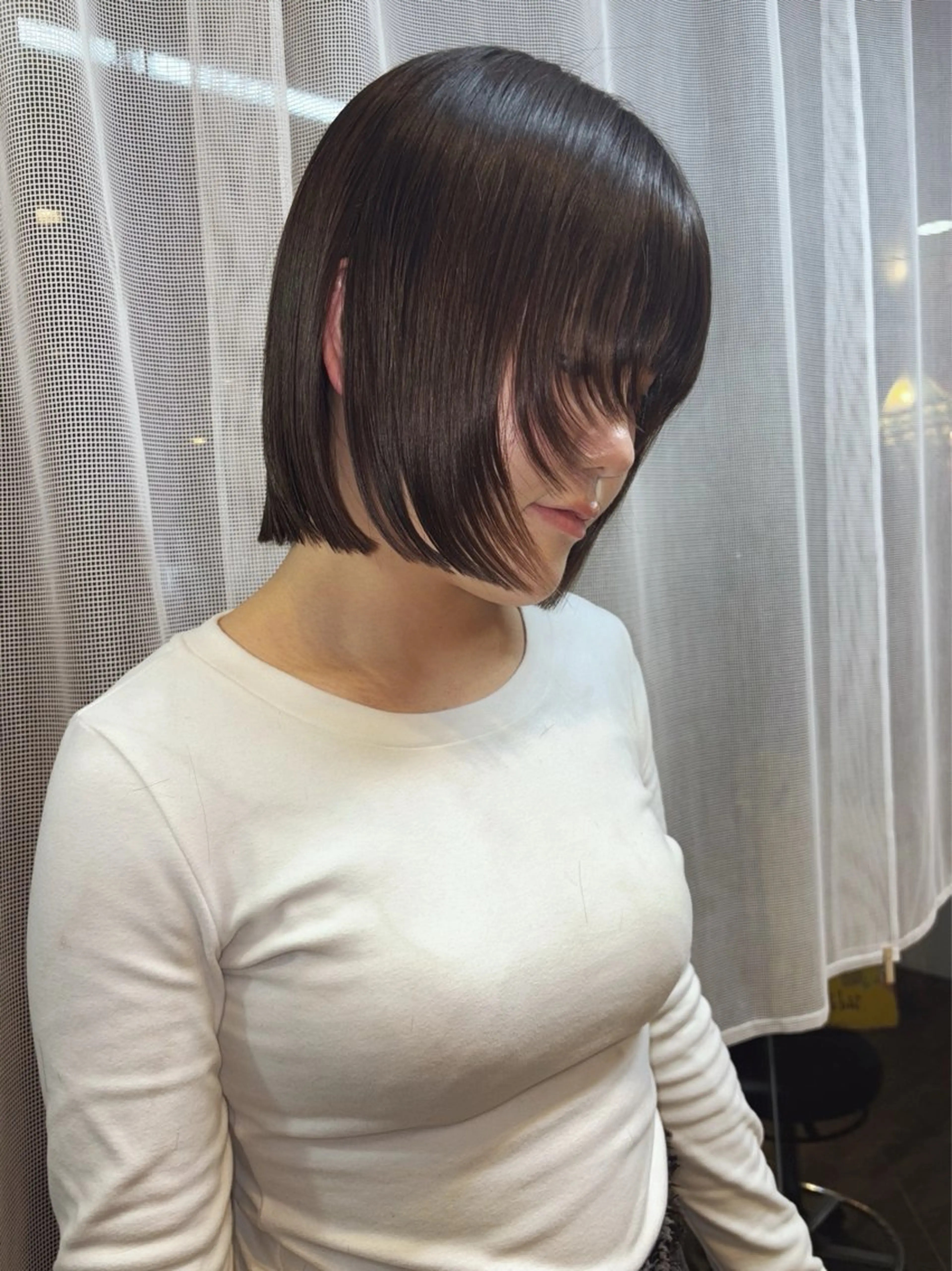 ミディアム ボブ カット lot Kanau ハイトーン／デザインのヘアスタイル