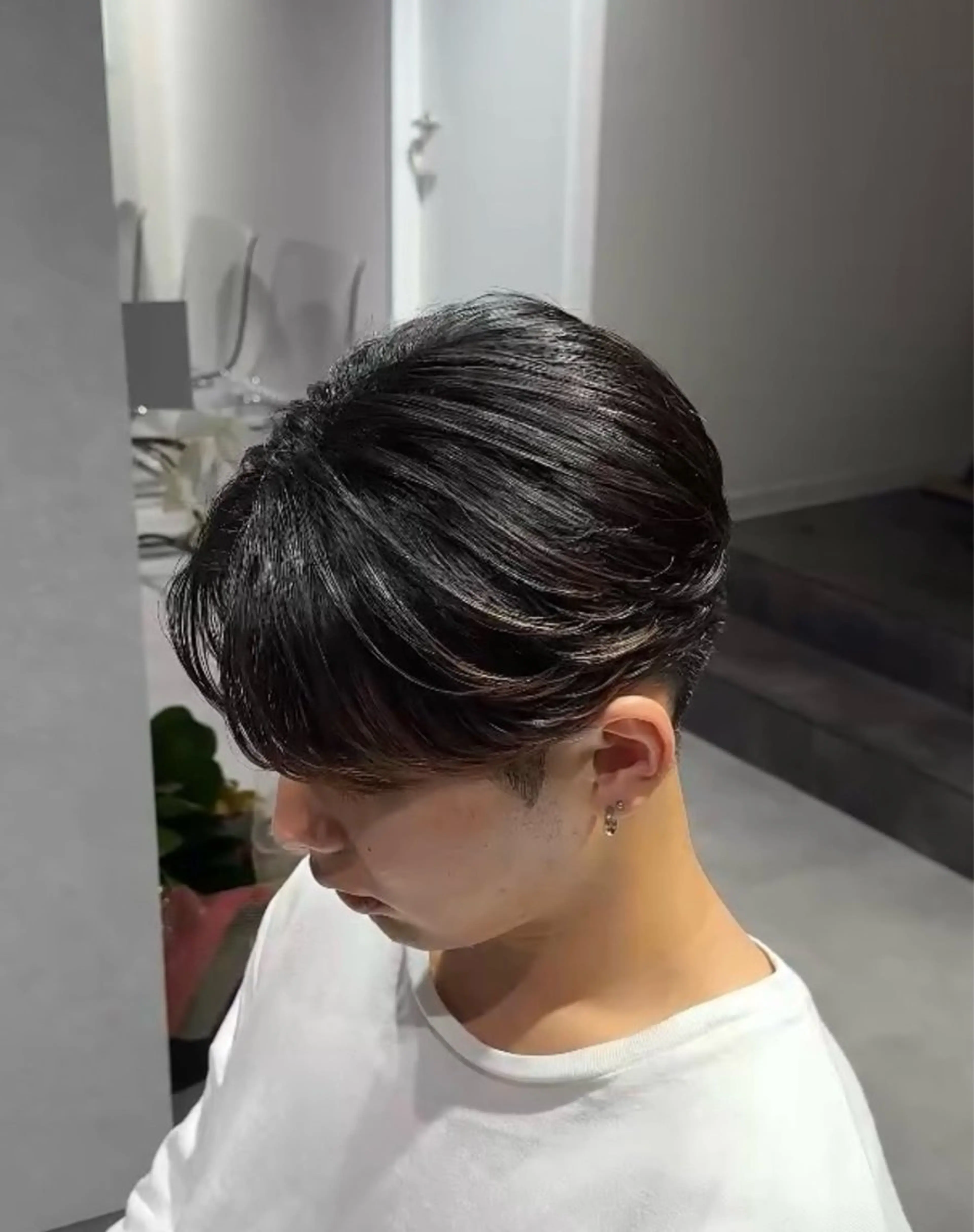 ミディアム カット 縮毛矯正 パーマ特化美容師🔥 フジモト ライのヘアスタイル