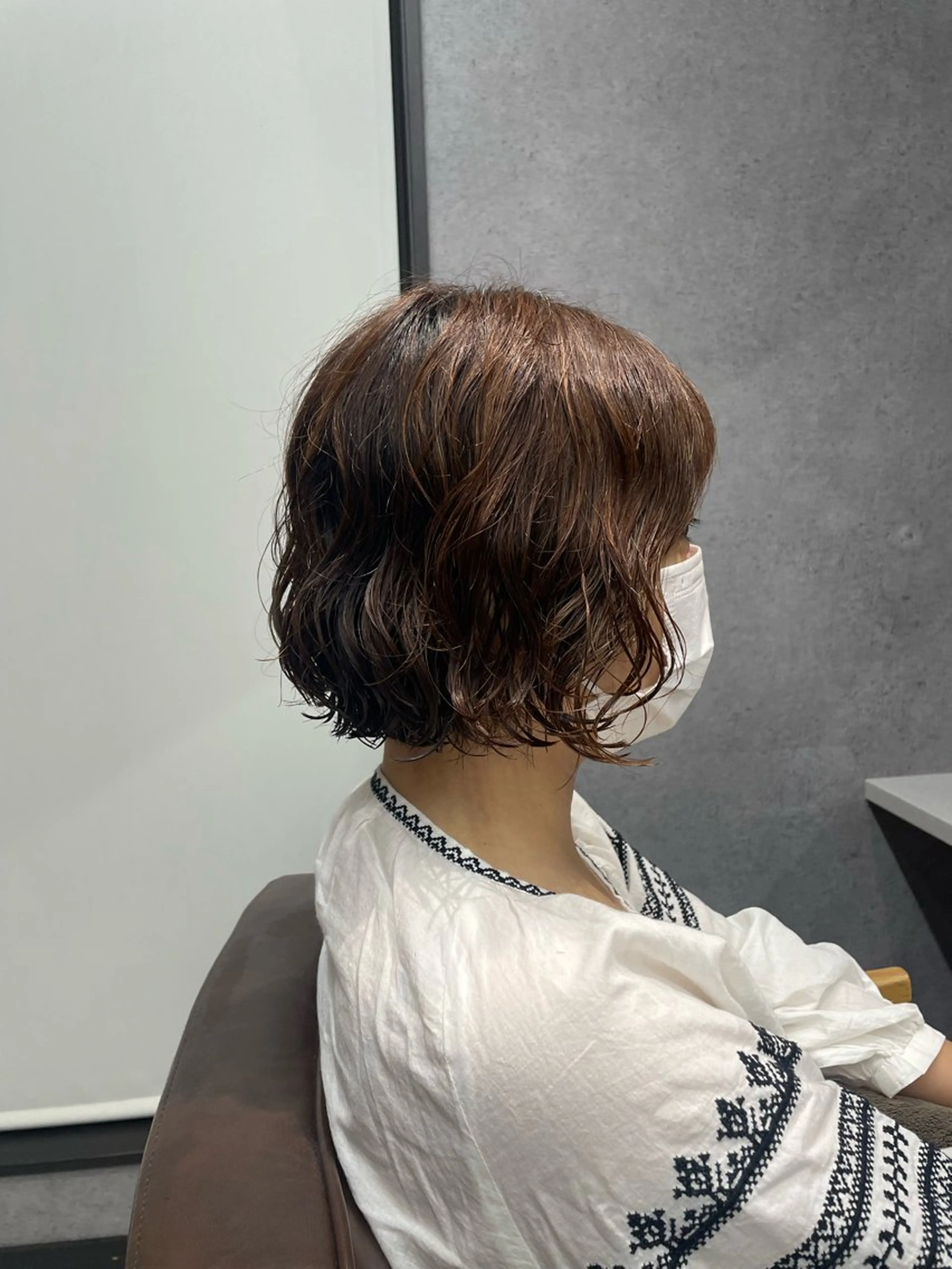 ショート パーマ ボブ 鈴木 七海のヘアスタイル