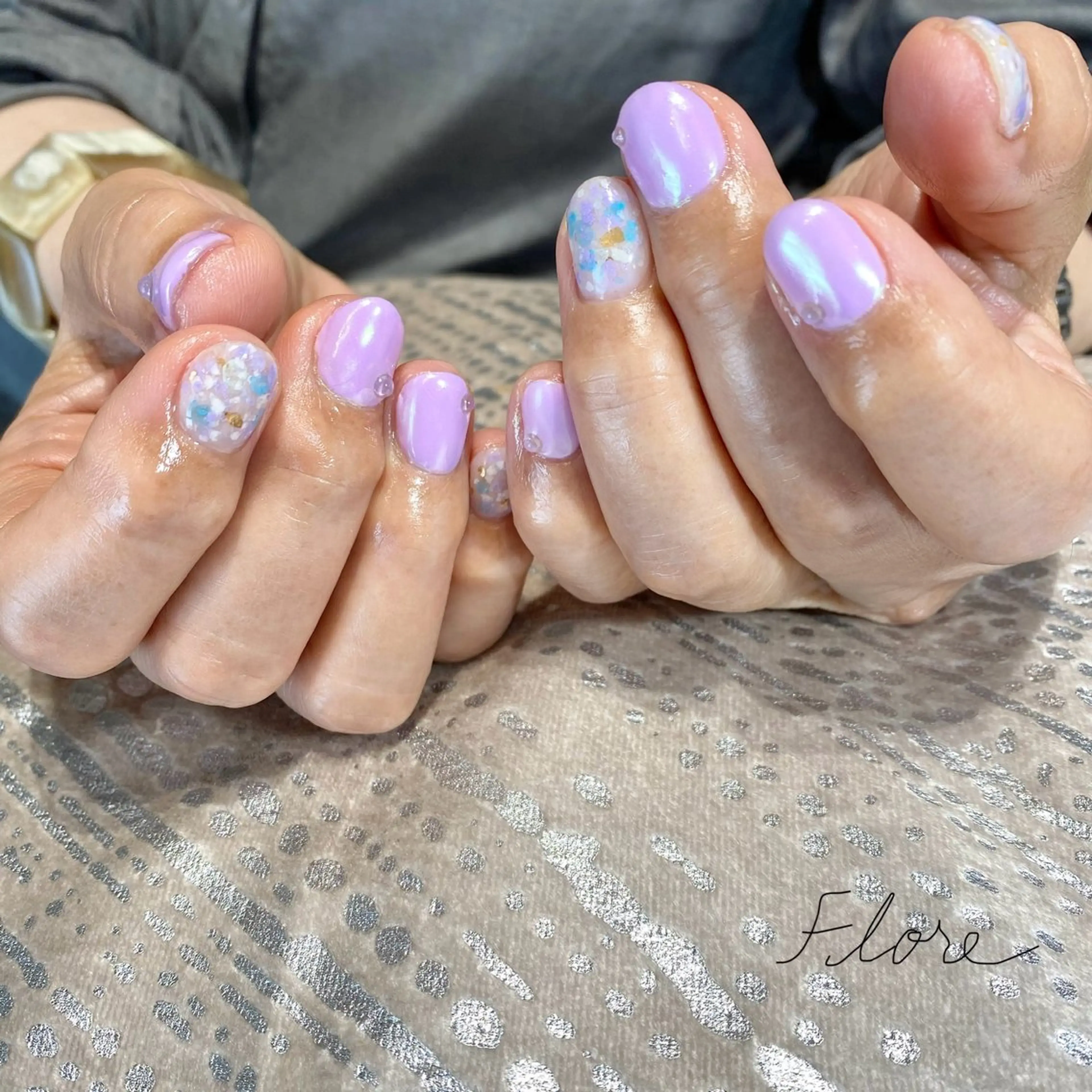 ネイル Flore (フロール)の眉毛・アイブロウイメージ