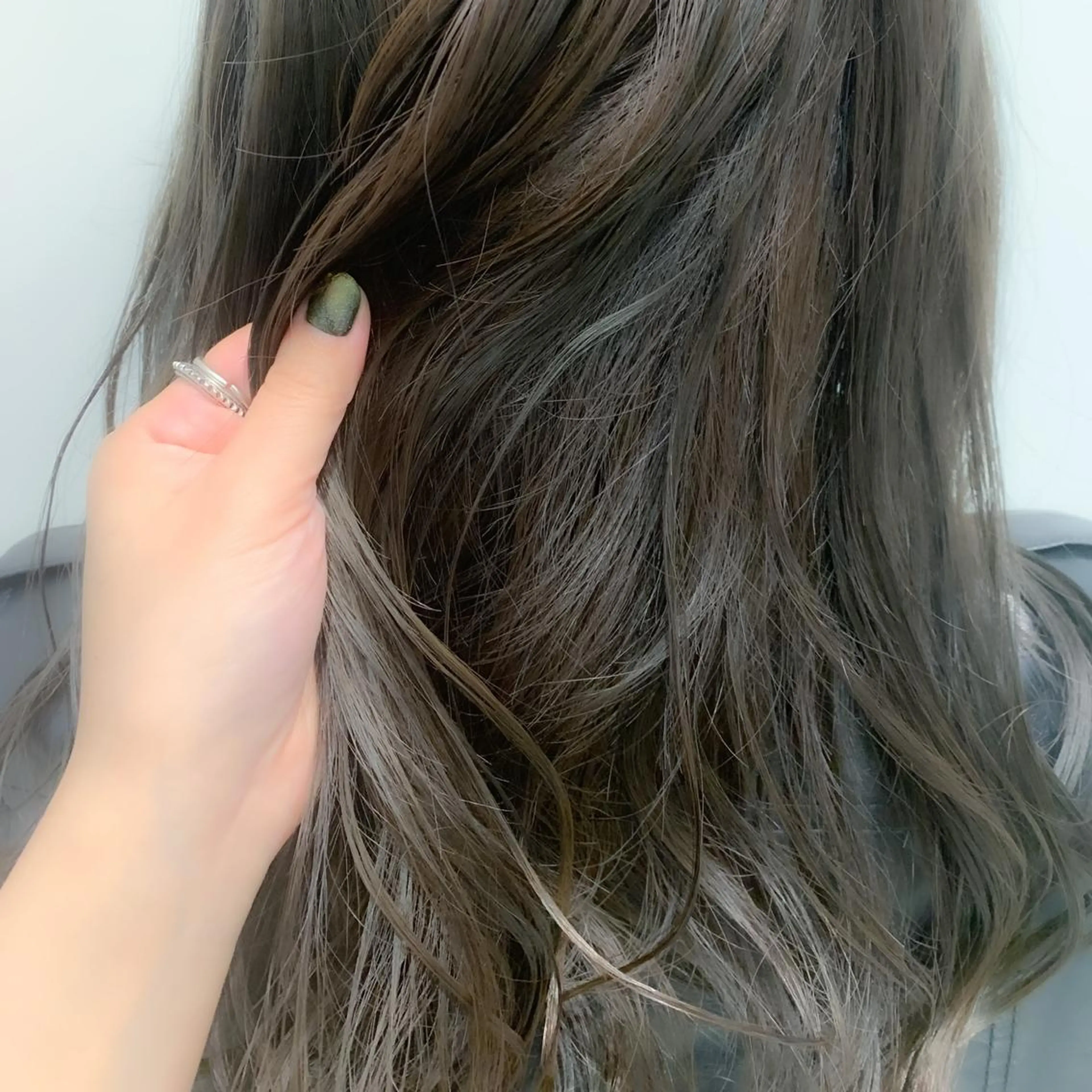 ミディアム カラー ヘアアレンジ ミニボブ/ブリーチ 🌈MISATOのヘアスタイル