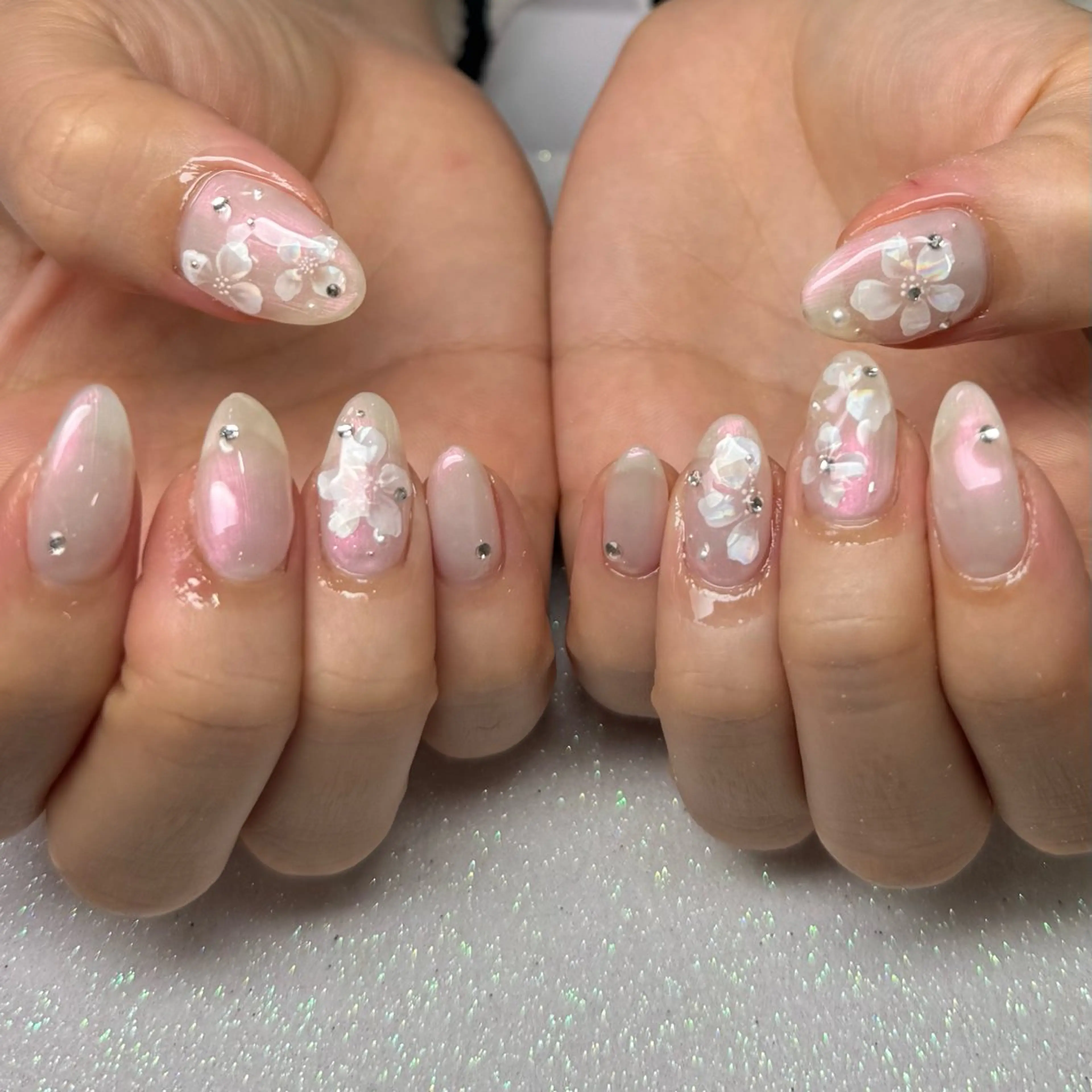 ネイル ハンドネイル VIERU YURIのネイルデザイン