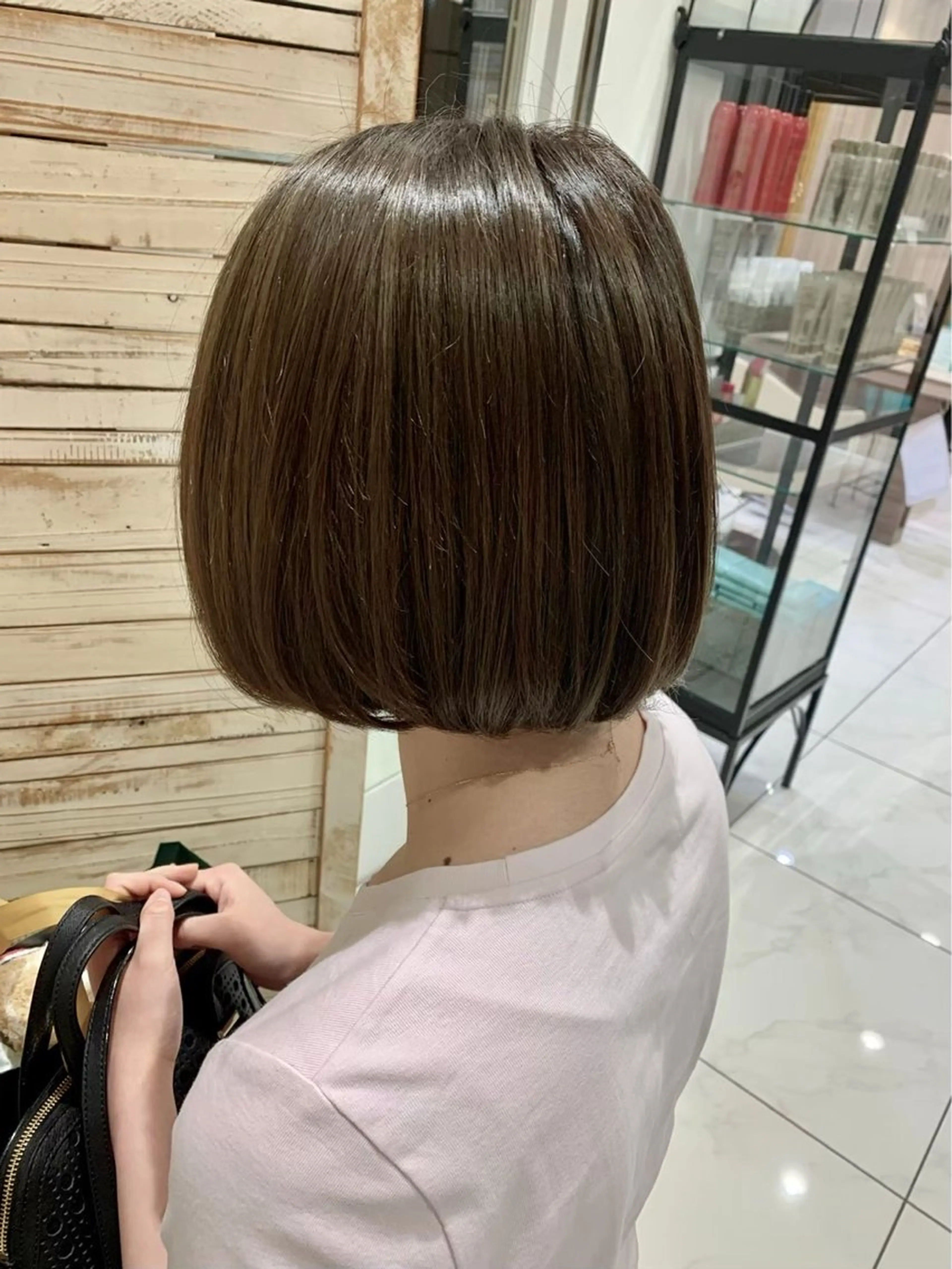 パーマ 脇野 真琴のヘアスタイル