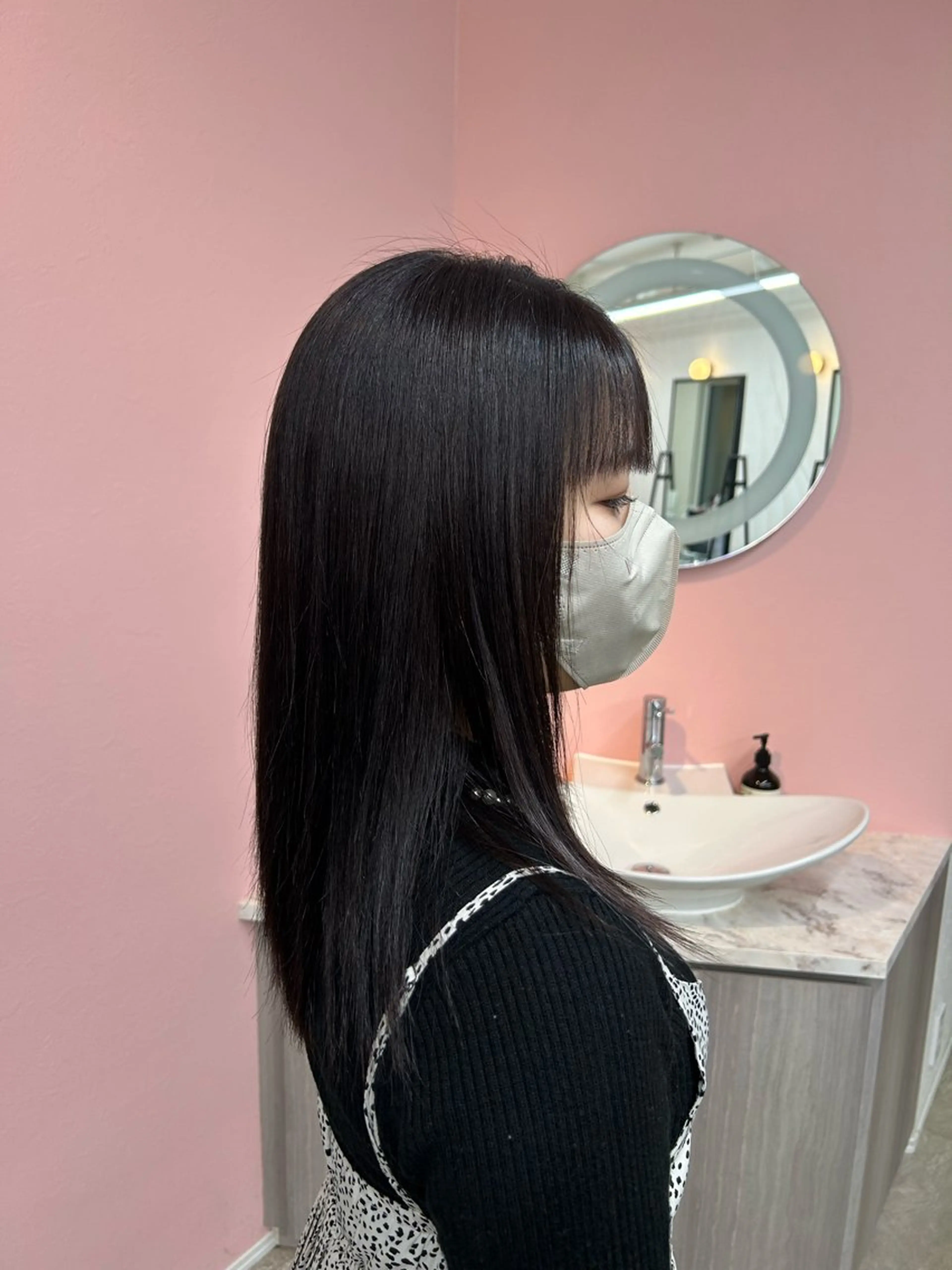 ミディアム カット 縮毛矯正 suehiro yunaのヘアスタイル