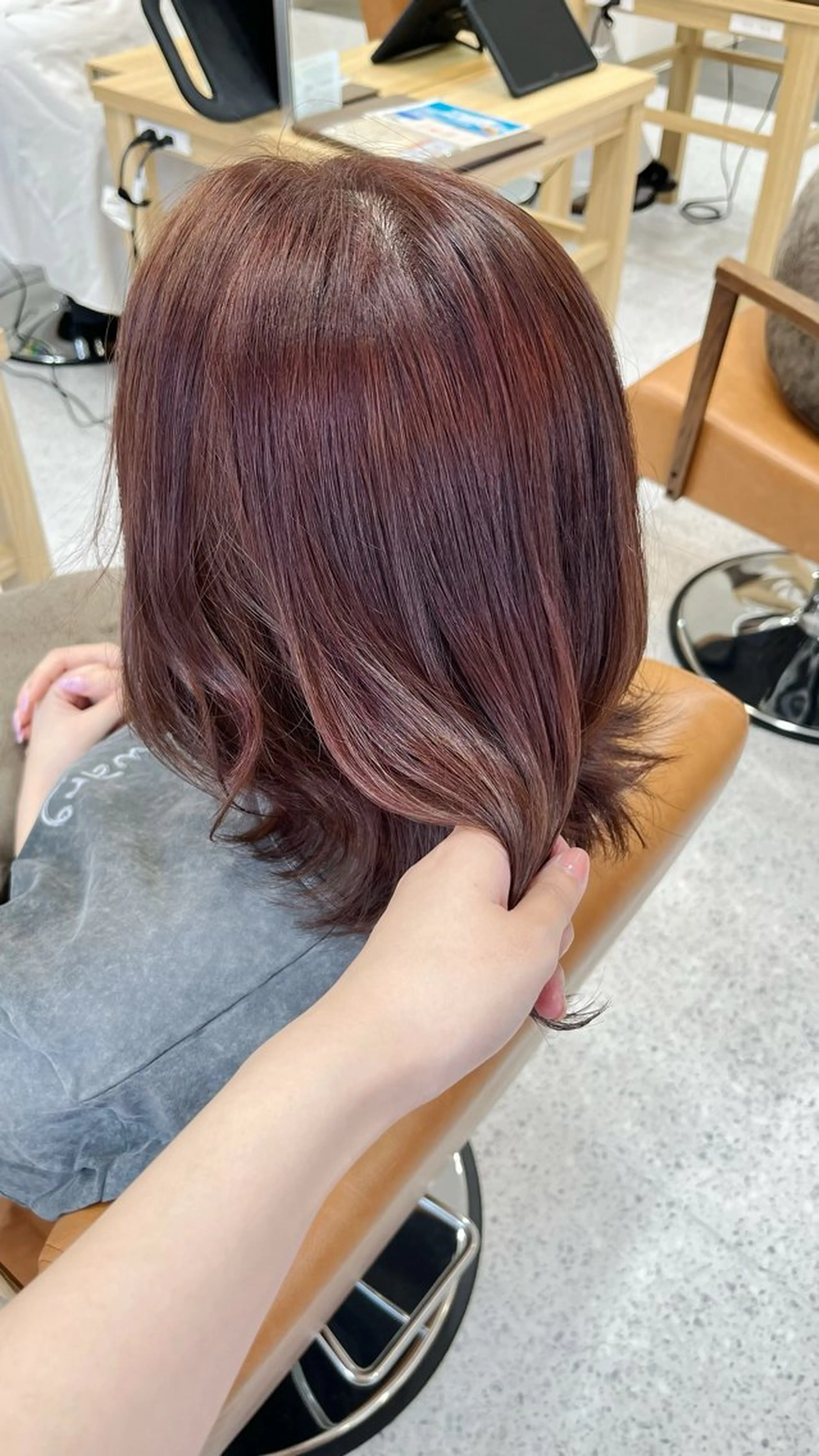 ミディアム MIZUKI🫧ྀི 韓国ヘアAFLOATのヘアスタイル
