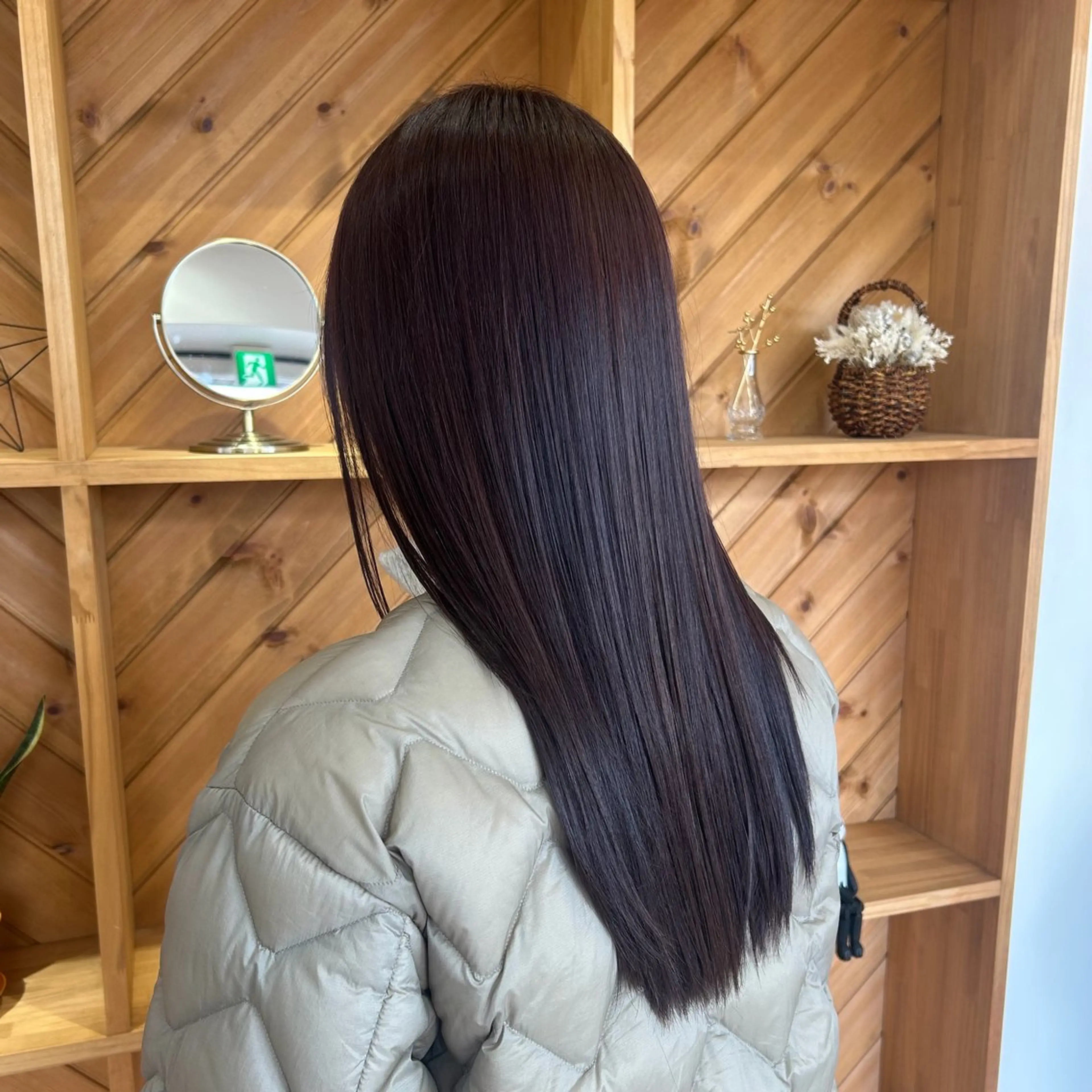 カラー ブラウンカラー ヘアカラー 中野 莉子のマツエク・マツパデザイン