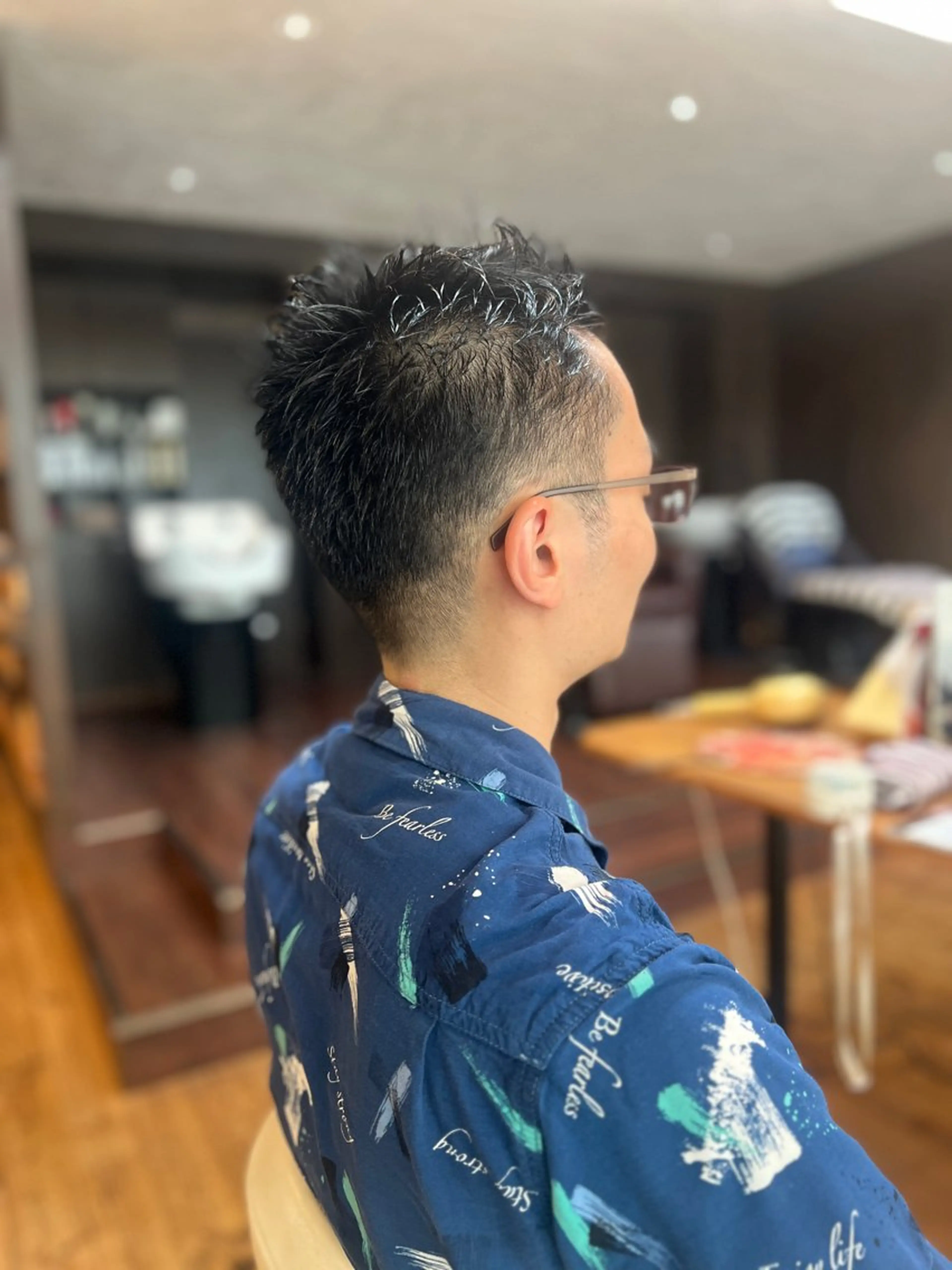 ショート メンズ フェードカット ショートヘア カット BEACH　HAIR&NAIL所属・両国駅徒歩1分⭐️ アイロン仕上げのヘアスタイル