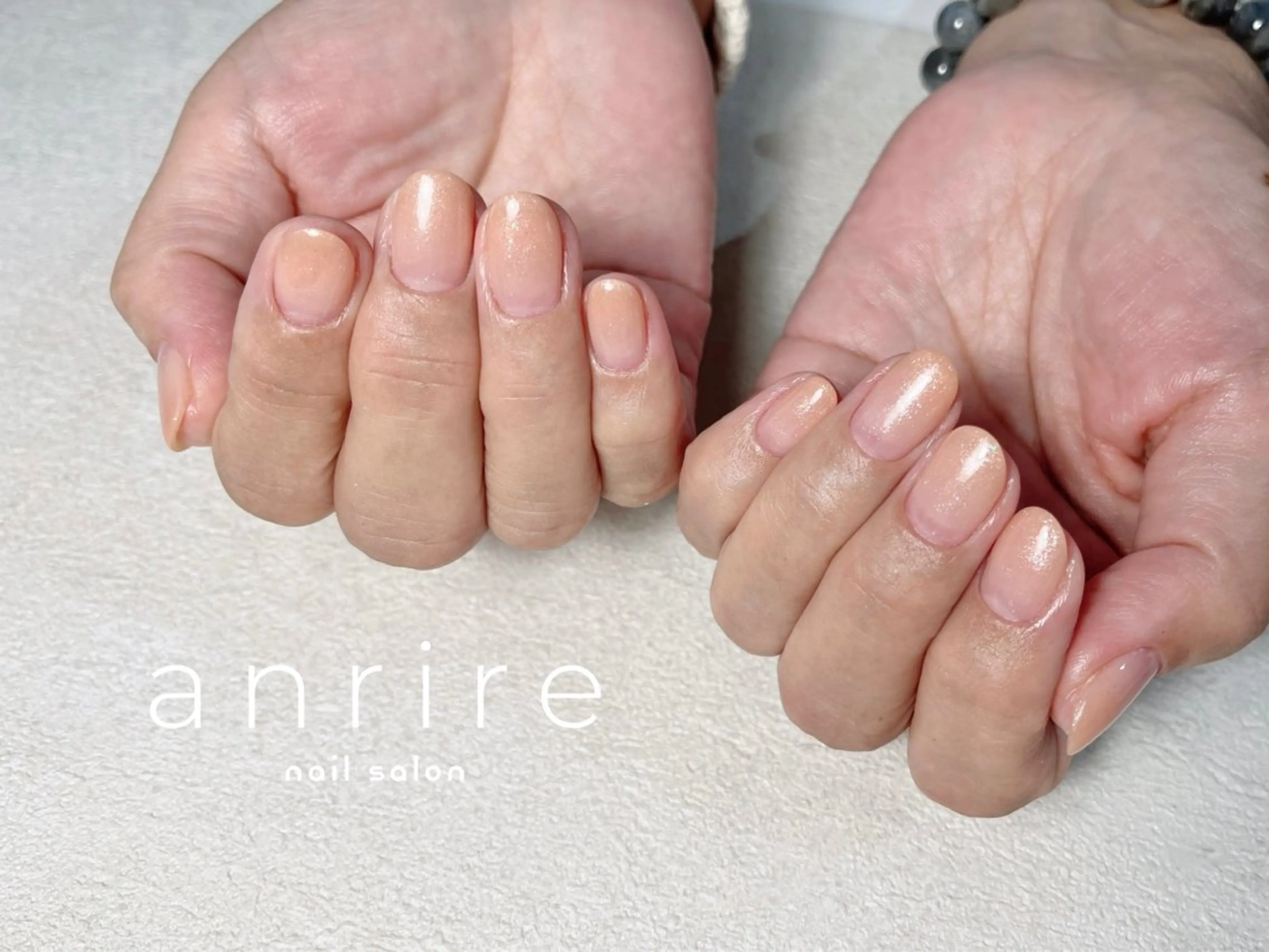 ネイル ジェルネイル グラデーション ラメ(グリッター) オフィスネイル パラジェル ハンドネイル nailsalon anrireのネイルデザイン