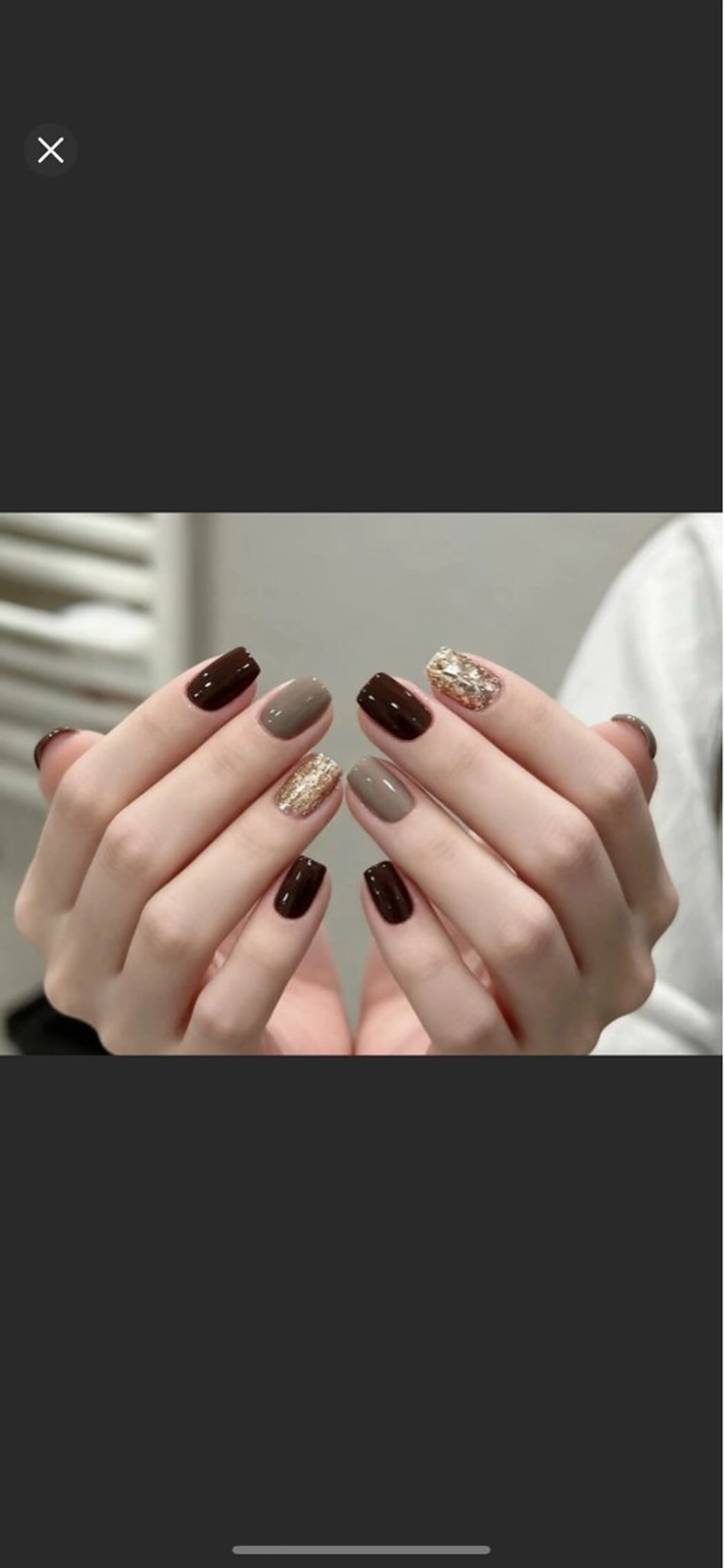 自爪バイカラーネイルの写真