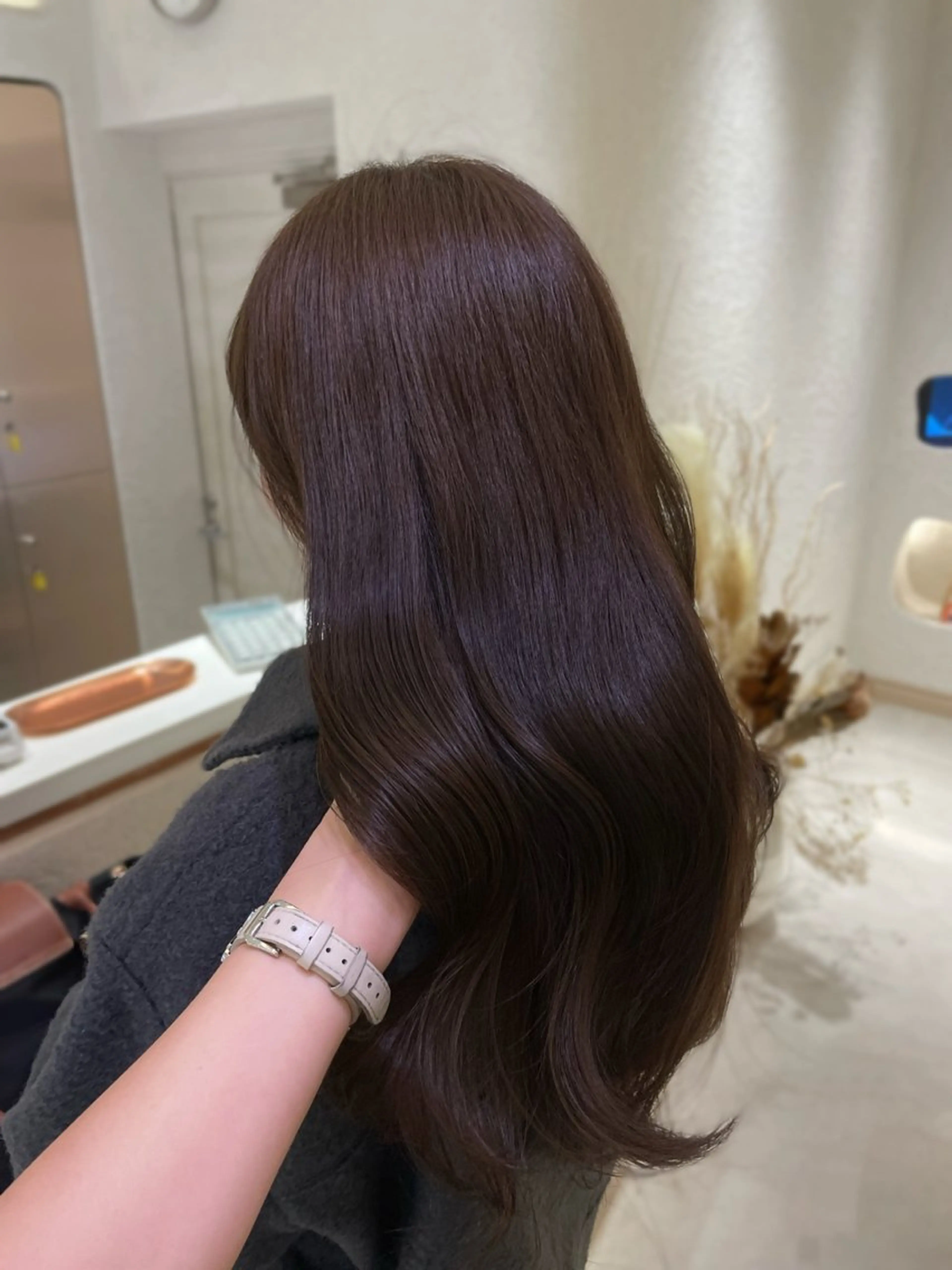 ロング カット ヘアカラー 𝑨𝑴𝑰 🎀 モテガーリーヘア🤍のヘアスタイル