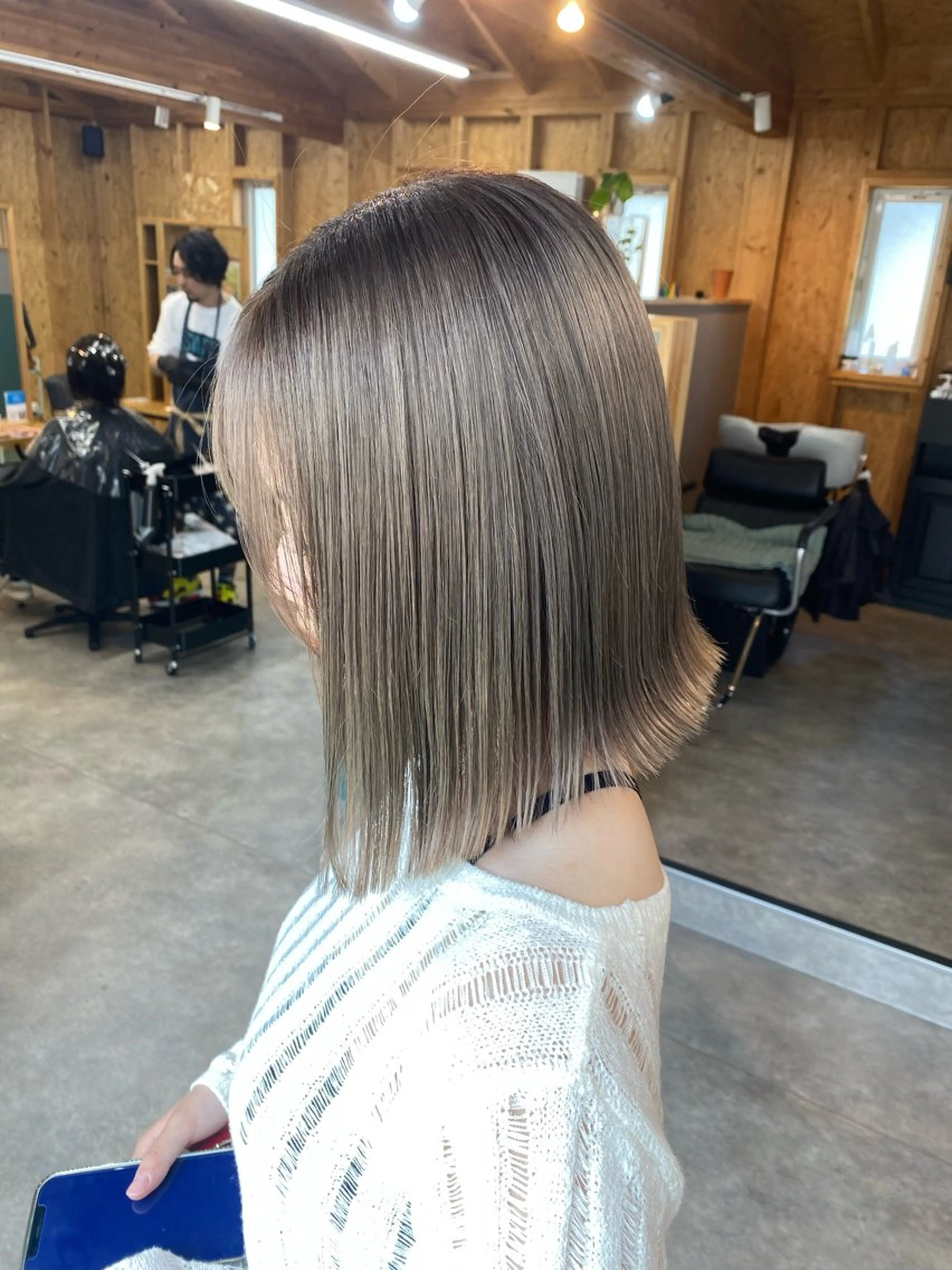 ミディアム 💕モテベージュ 🧡NANAKO🧡のヘアスタイル
