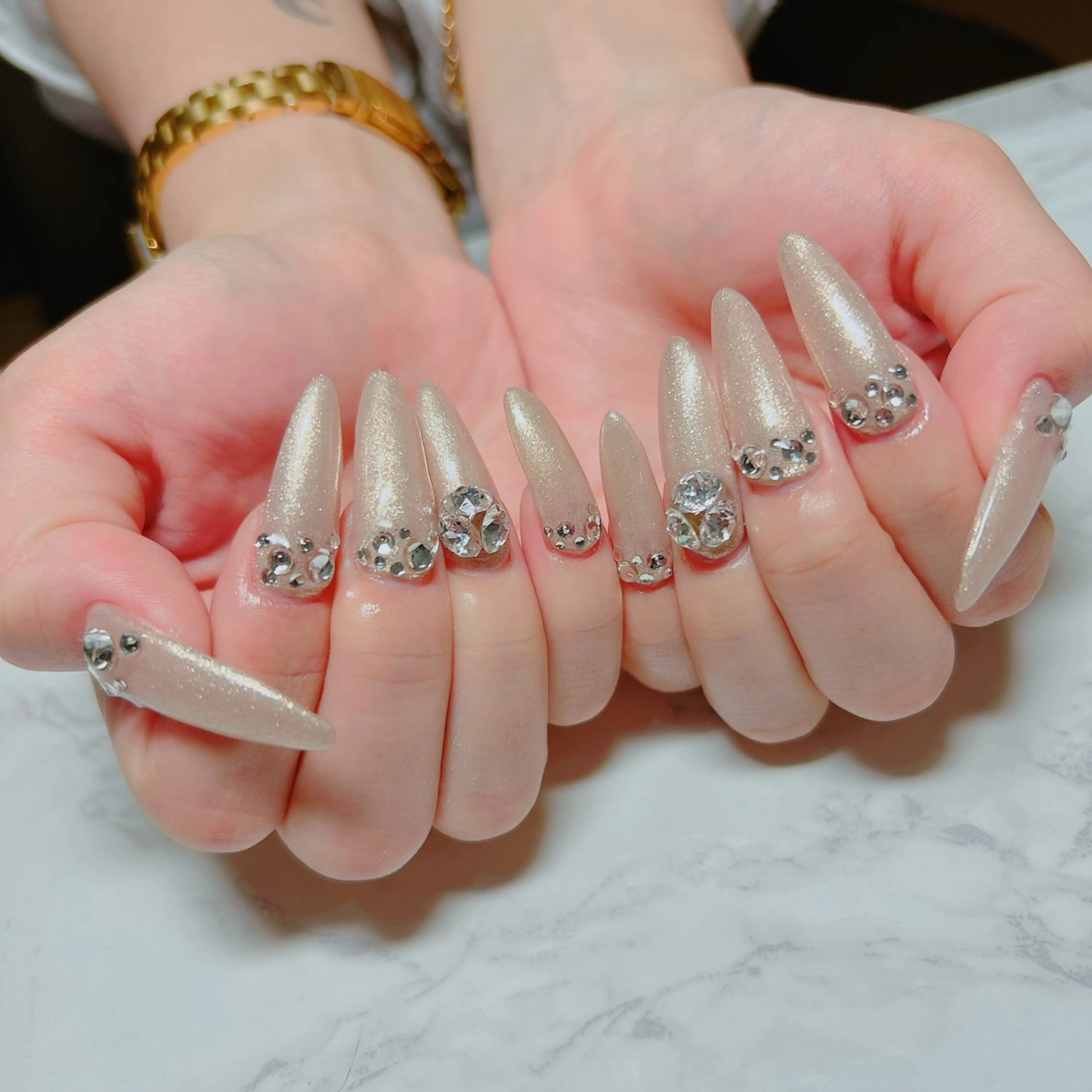 ネイル ロングネイル ハンドネイル たきぐち みちこのネイルデザイン