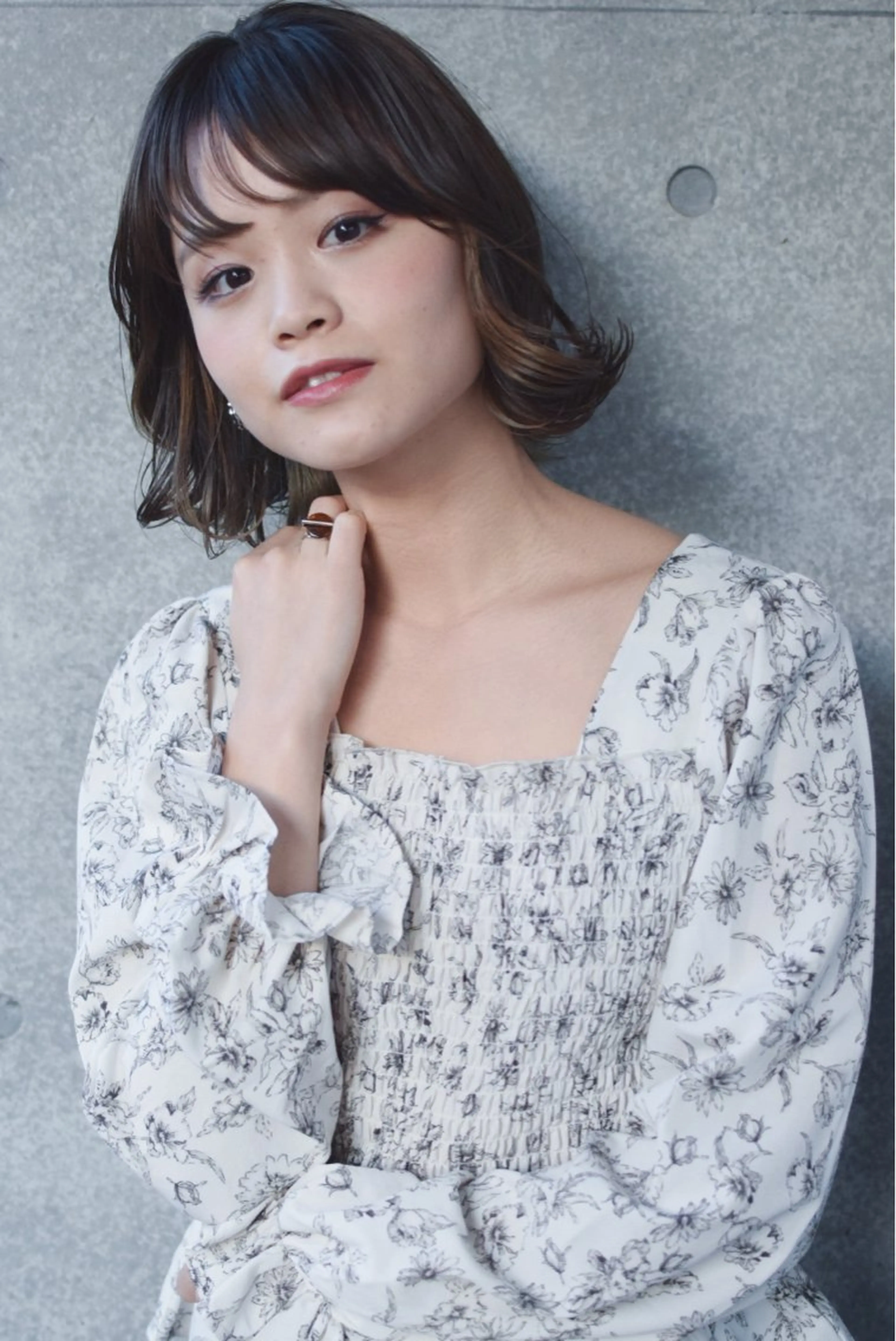 セミロング カラー デザインカラー トリートメント クスノキ ヤスタカのヘアスタイル