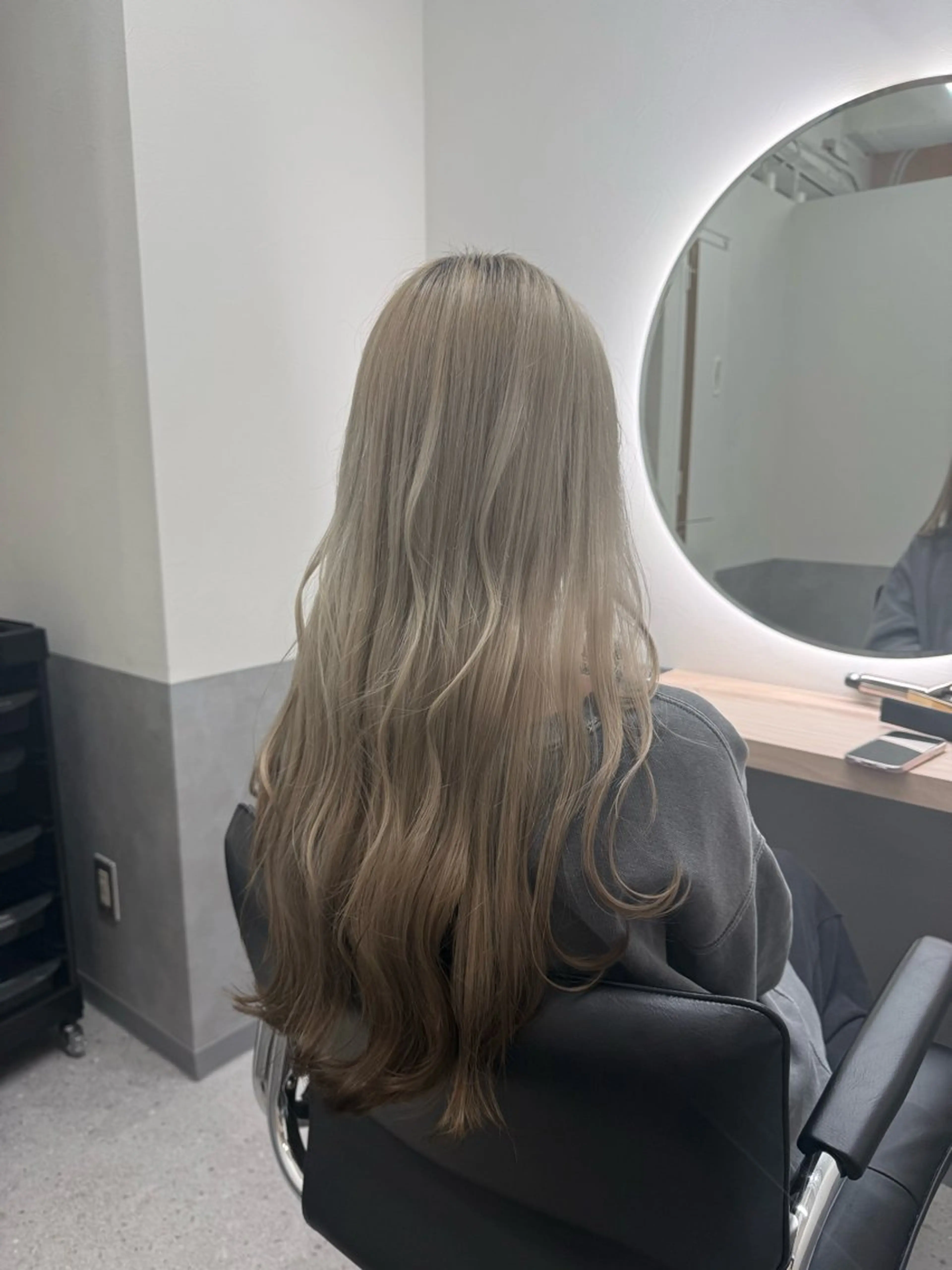 ロング レイヤーカット カット ヘアカラー トリートメント ヘッドスパ ·̩͙꒰ঌ miku 𓂃 𓈒𓏸 ໒꒱のヘアスタイル