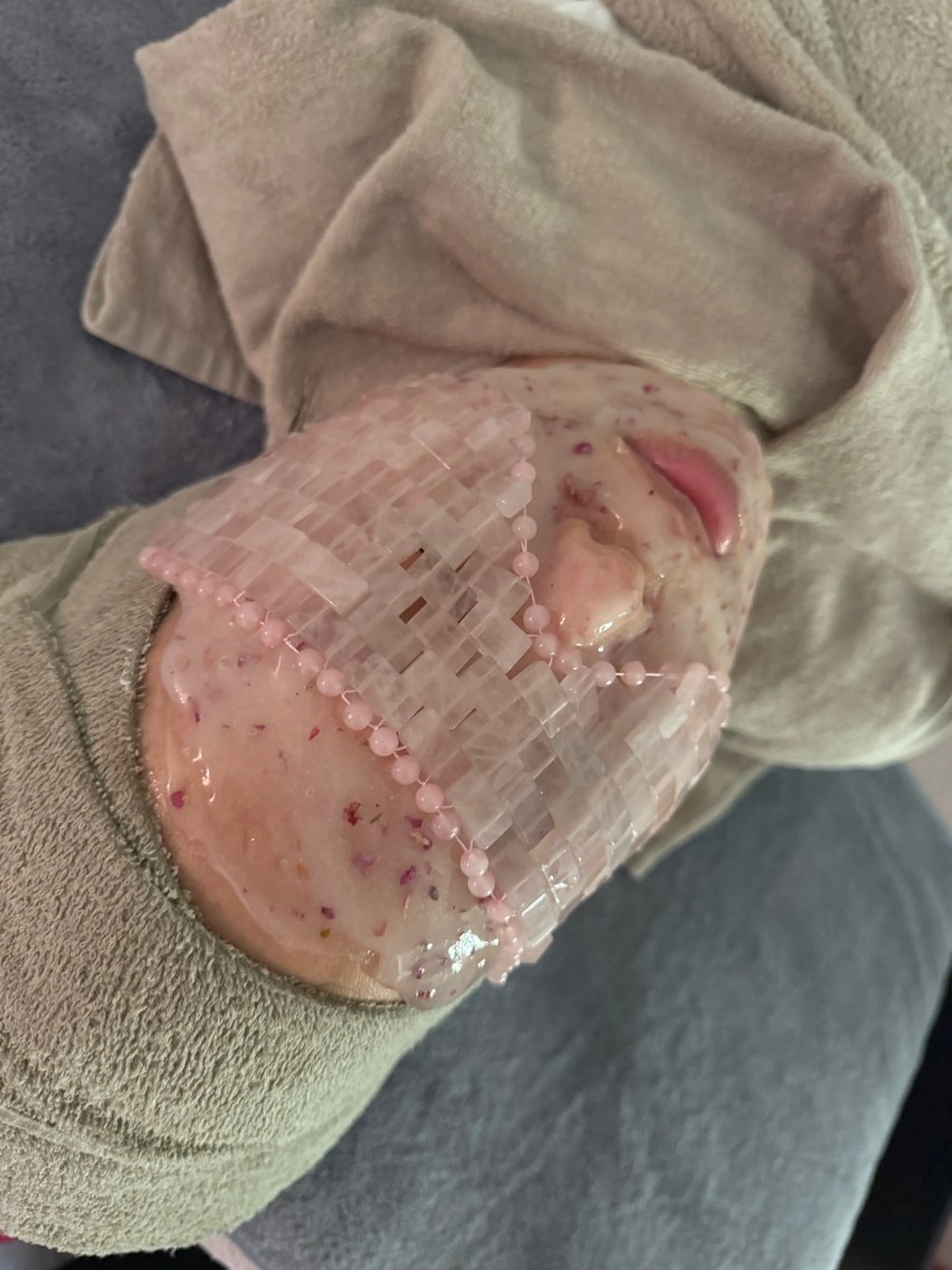 極上フェイシャル LOAのエステ・リラクイメージ