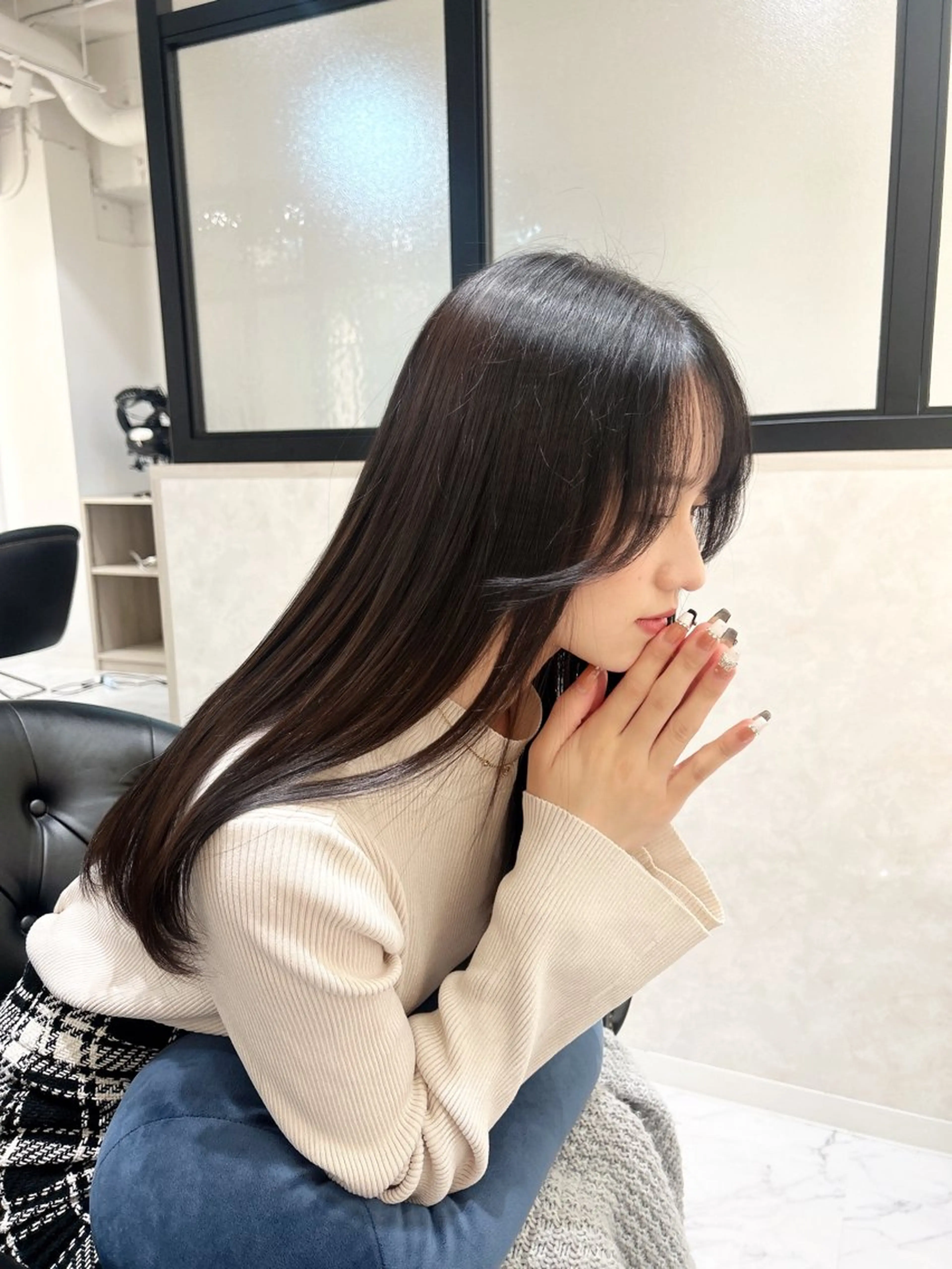 ロング カラー カット ヘアカラー パーマ 縮毛矯正 トリートメント emi/髪質改善/ 韓国風/艶カラーのヘアスタイル