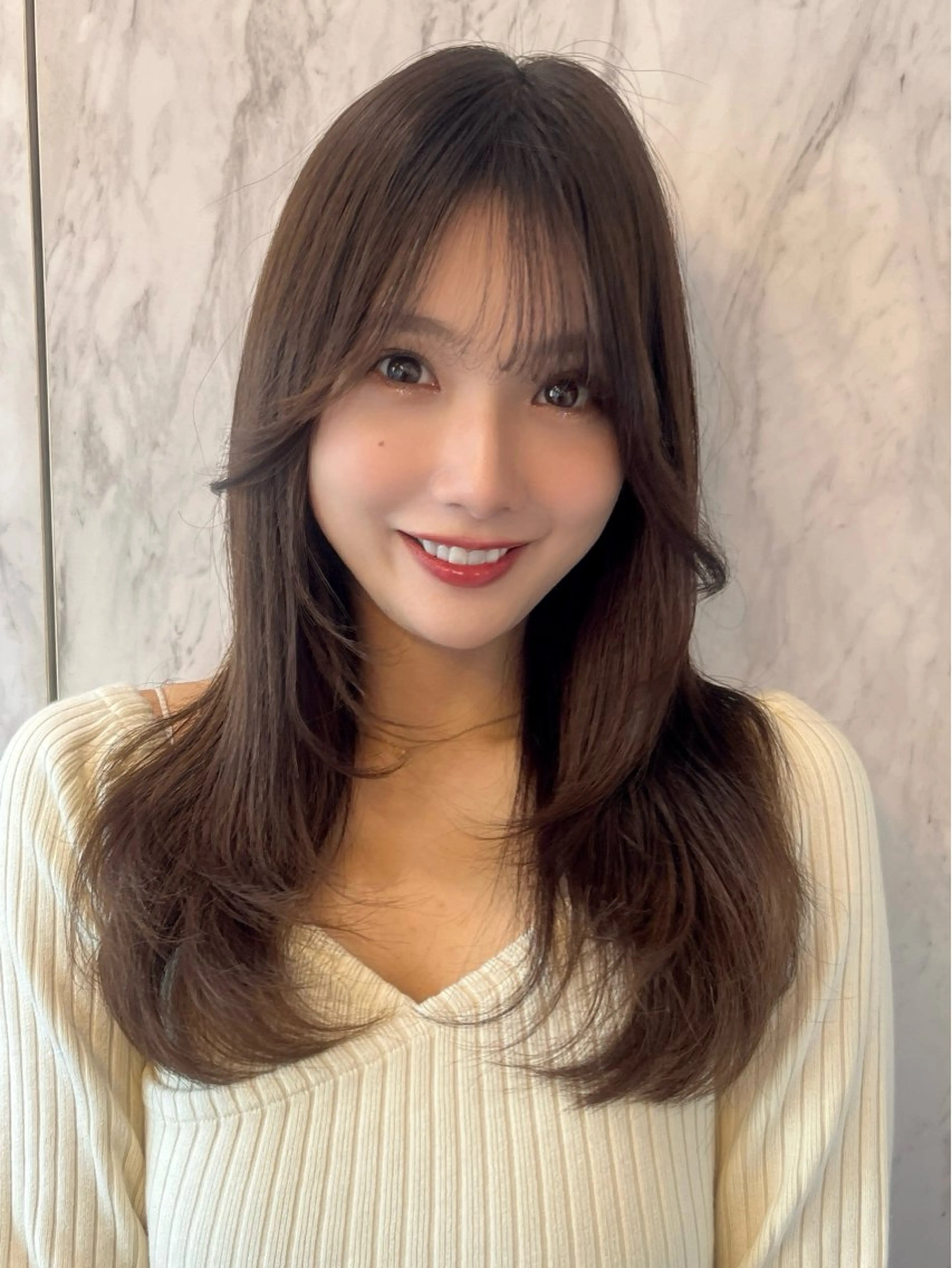 セミロング 髪質改善 トリートメント カット ヘアカラー トリートメント 暖色カラー/新宿/韓 国風レイヤー鮫島志穂のヘアスタイル