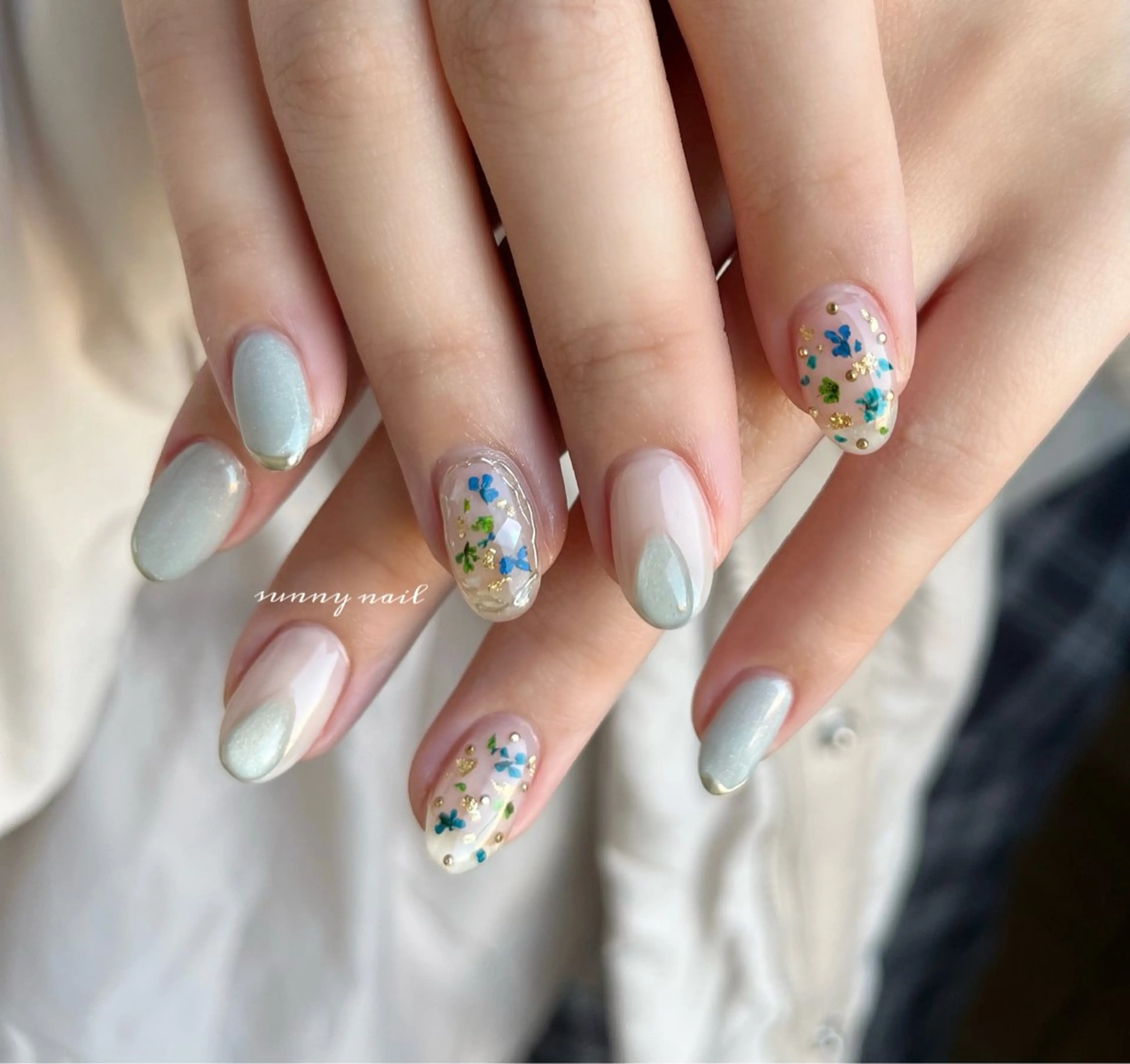 ネイル ジェルネイル グリーン 水色 マグネットネイル ミラーネイル sunny nailのネイルデザイン