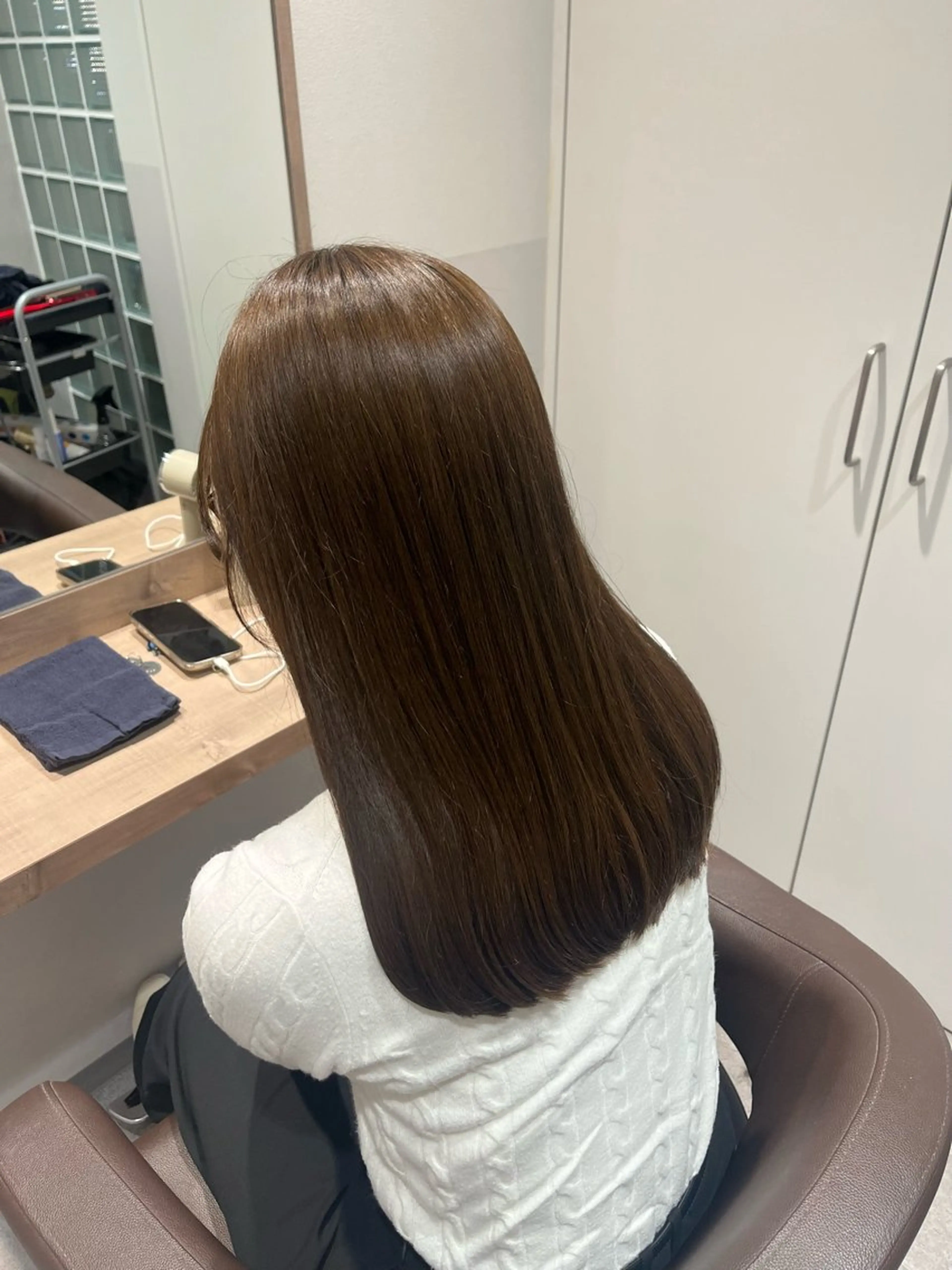 セミロング 大宮レイヤーカット× 透明感カラー　rioのヘアスタイル
