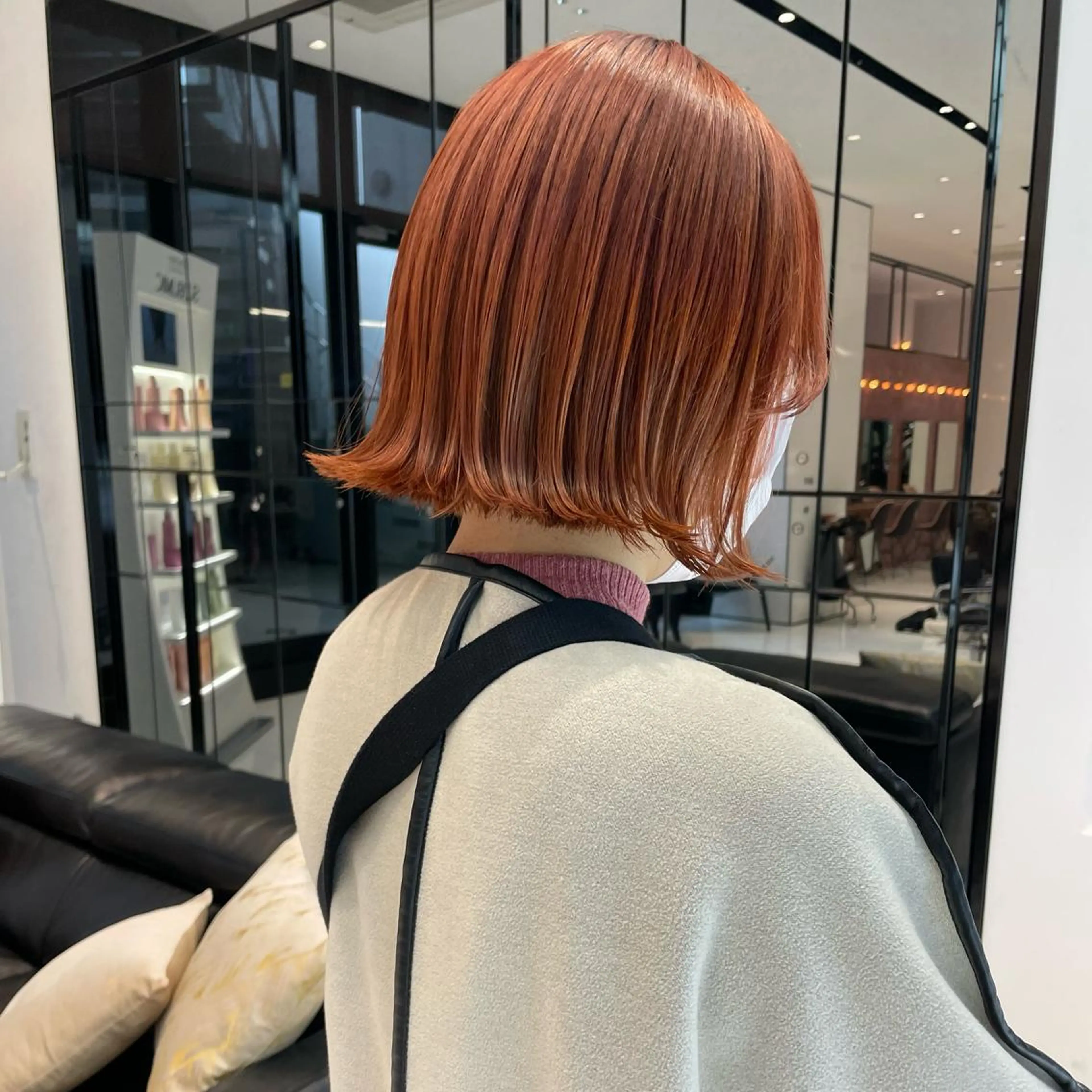 ミディアム カラー ブリーチ ブラウンカラー オレンジ オレンジブラウン ボブ カット ヘアカラー 相川 愛実のヘアスタイル