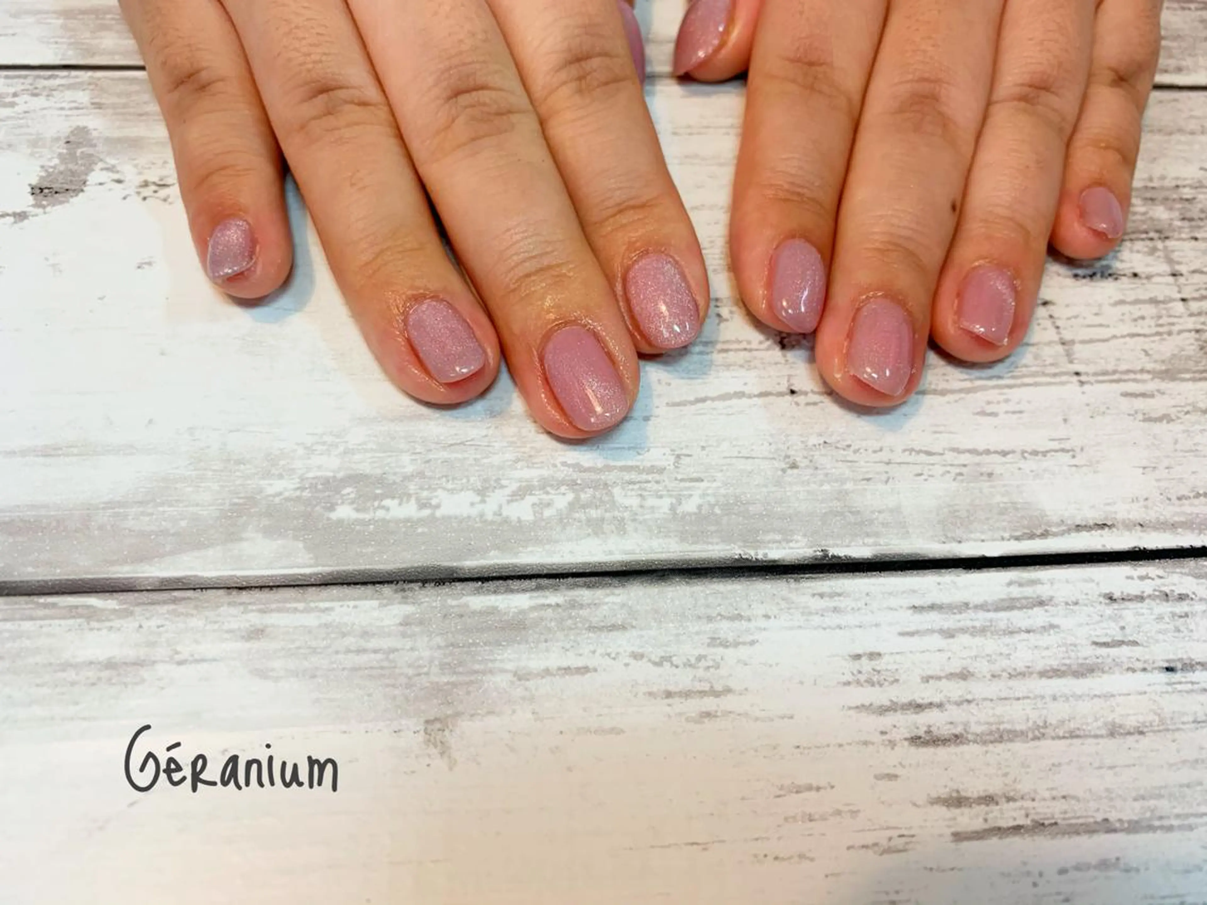 ネイル マグネットネイル ハンドネイル GéRanium Harukaのネイルデザイン