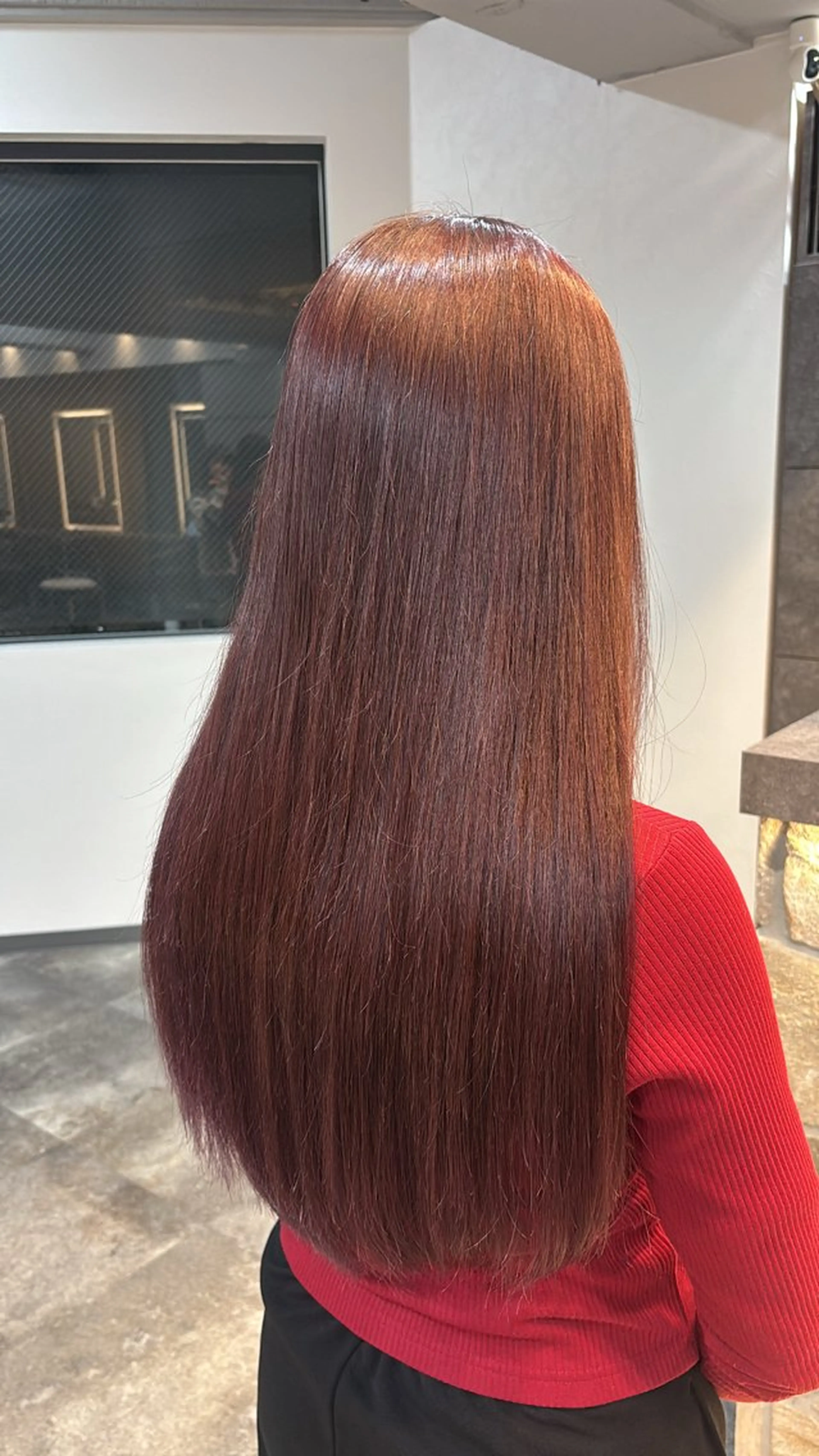 カラー ブリーチ カット ヘアカラー トリートメント レイヤー✂︎ぷつボブ 艶カラー🤍noaのヘアスタイル