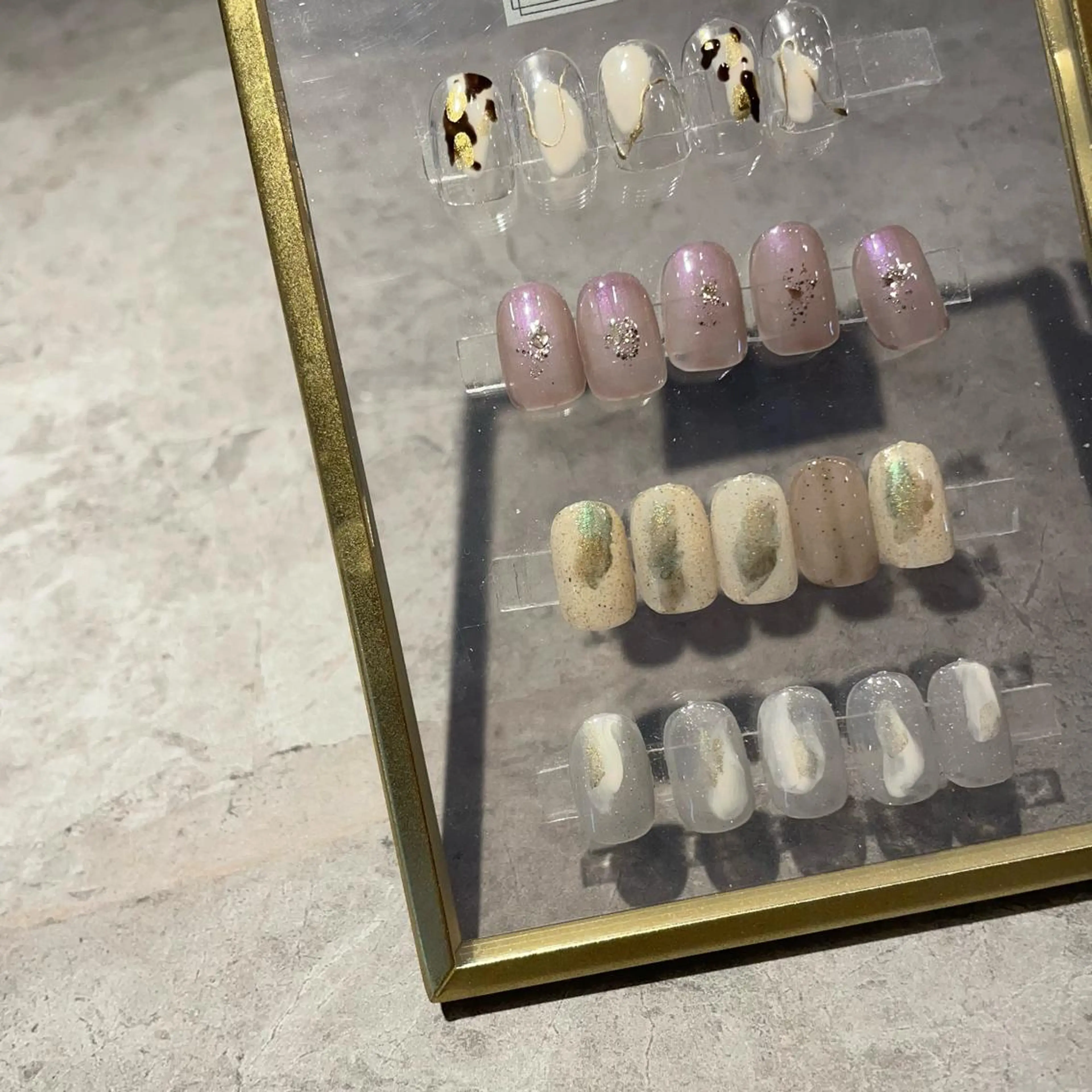 ネイル シーナリー（SCENERY NAIL）所属・下北沢ネイリスト RIKAのネイルデザイン