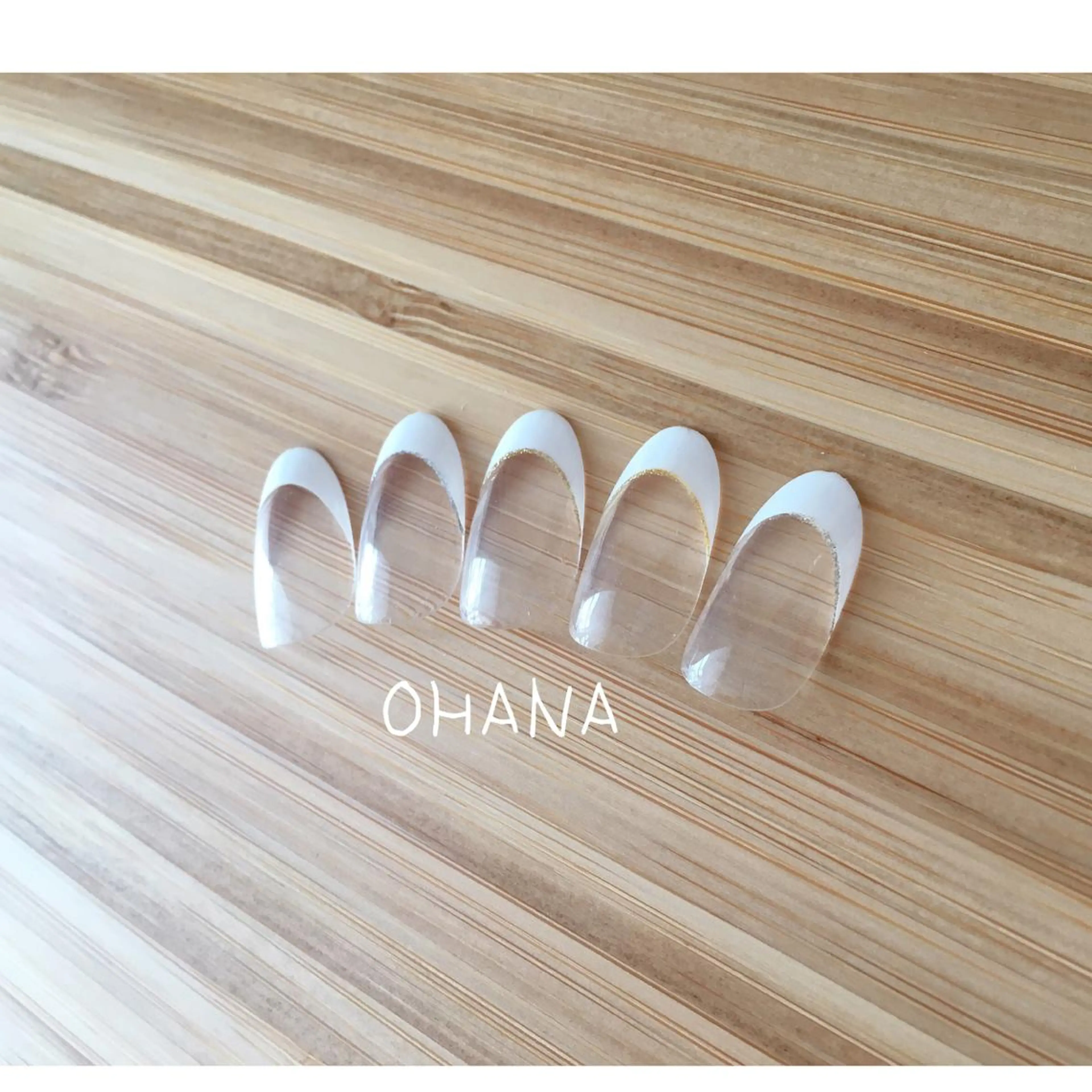 ネイル フレンチネイル ミラーネイル ニュアンスネイル ショートネイル 冬ネイル nailroom  OHANA所属・nailroom OHANA🌴のネイルデザイン
