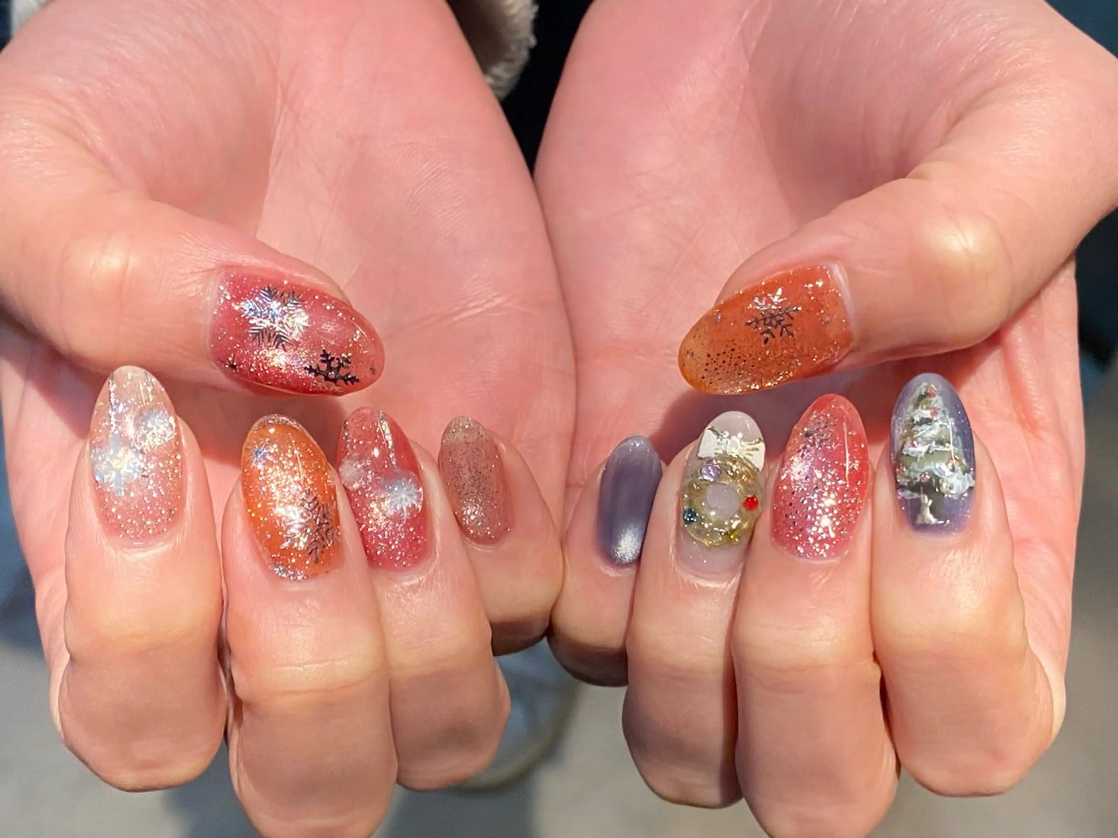 ネイル アートネイル ジェルネイル ニュアンスネイル 冬ネイル クリスマス ハンドネイル 🎼yuuka/池袋 🎼WOLTOKYOのネイルデザイン