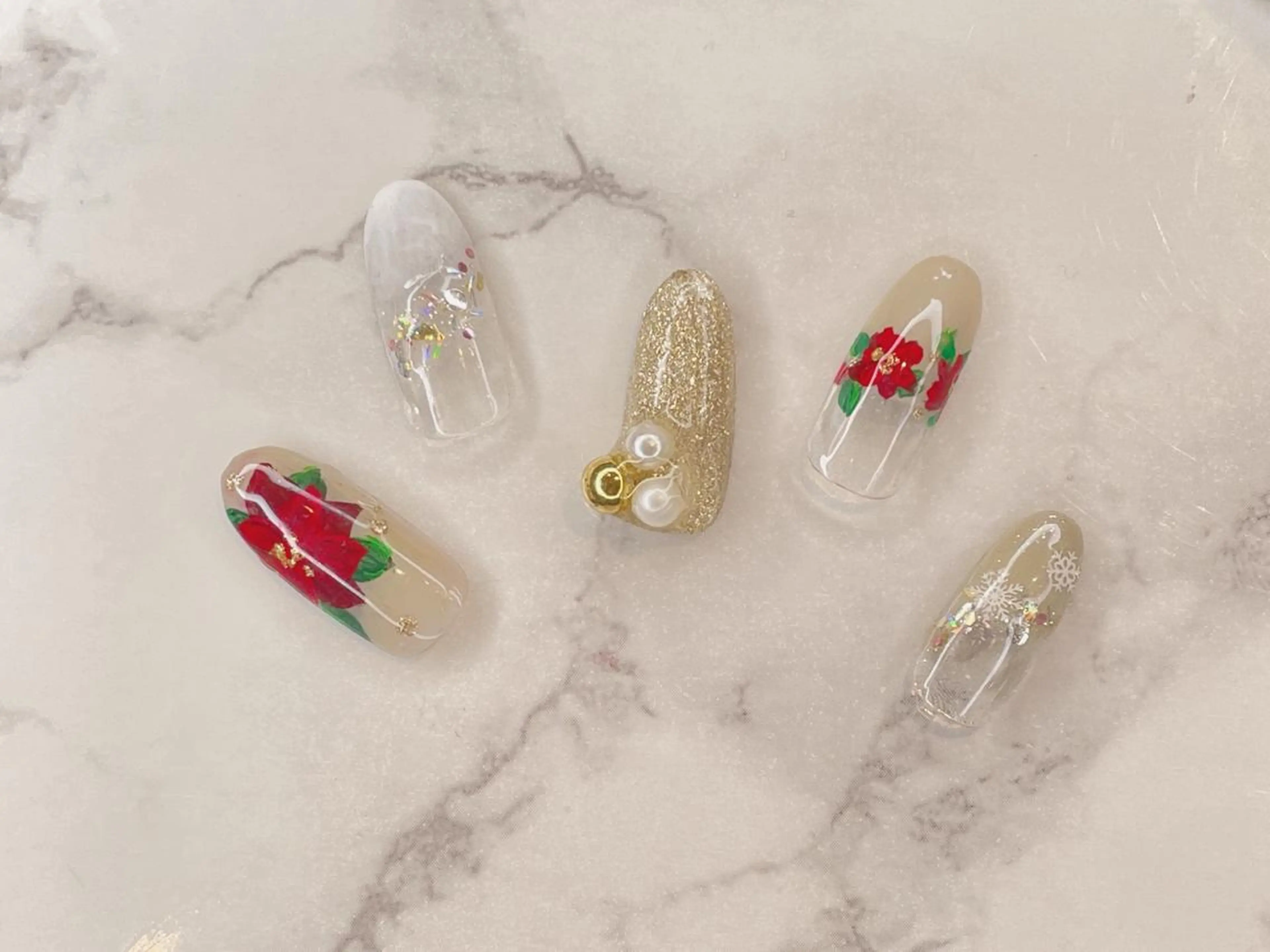 ネイル SINCERELY シンシアリー🌈のネイルデザイン