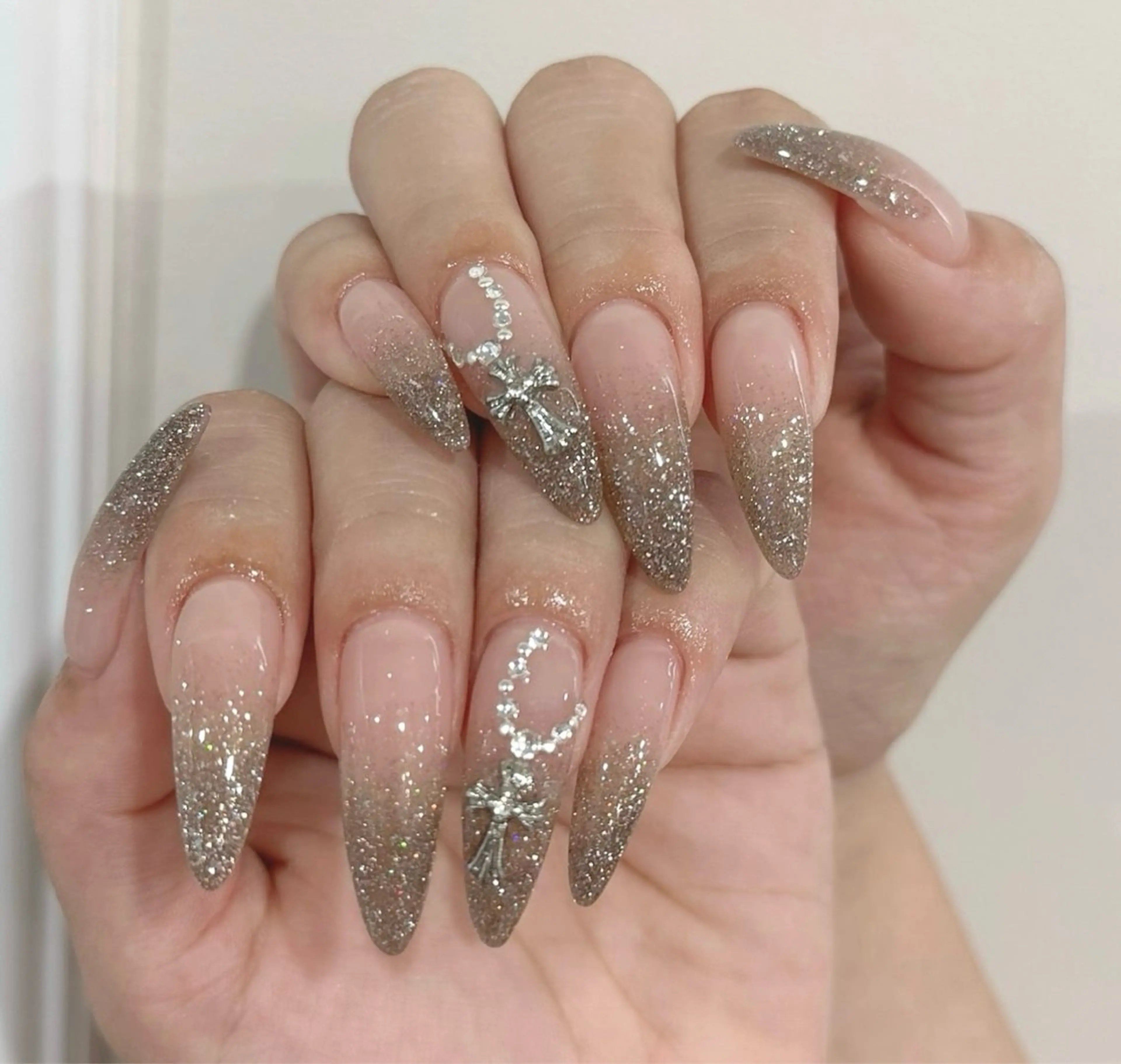 ネイル 韓国ネイル 持ち込み ニュアンスネイル ネイルチップ ハンドネイル TABI ANA.CHUOのネイルデザイン