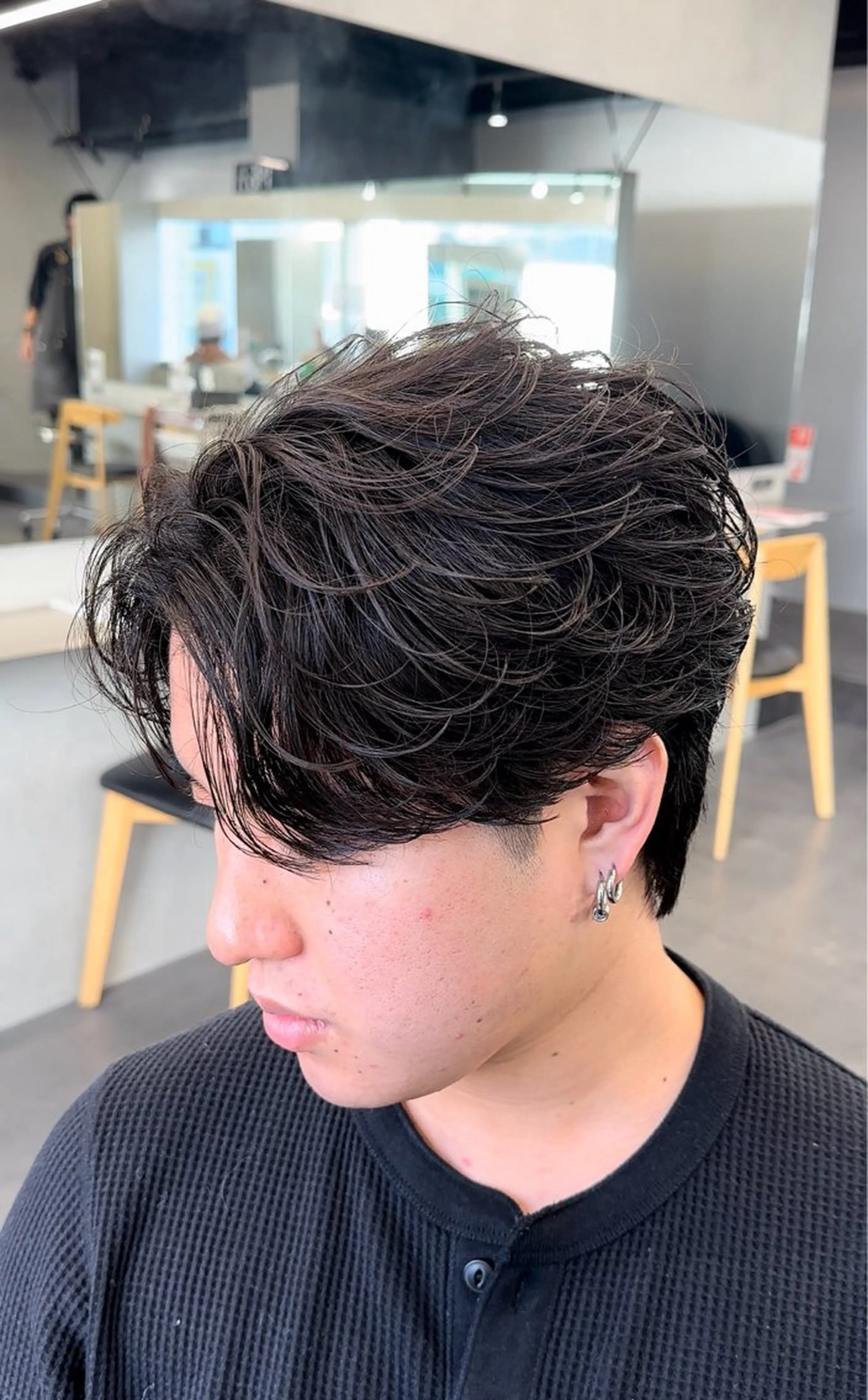 パーマ メンズ フェザーパーマ メンズパーマ カット パーマ 松田 優斗のヘアスタイル