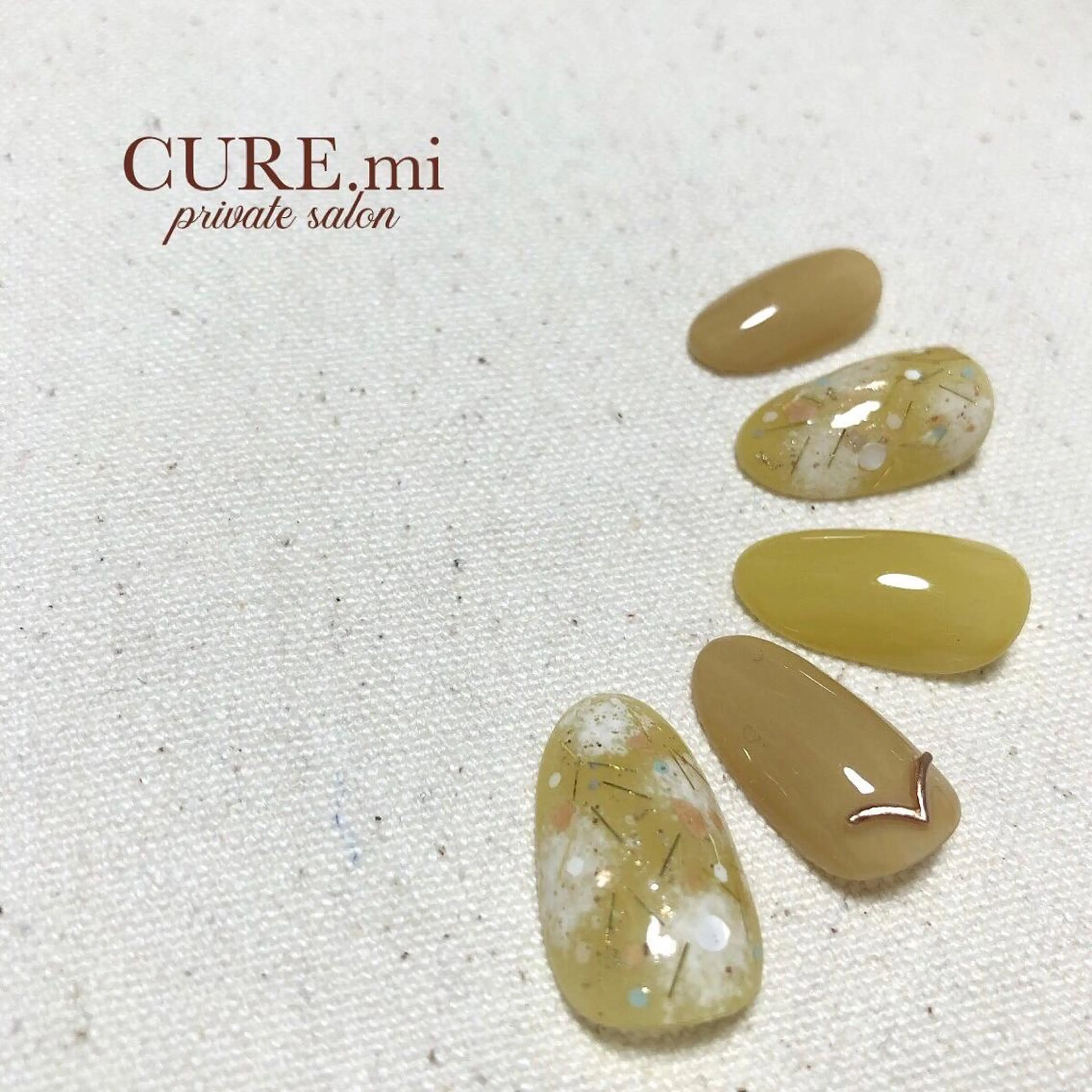 ネイル 春ネイル 黄色 ハンドネイル ハンドケア 伊藤 美香のその他イメージ