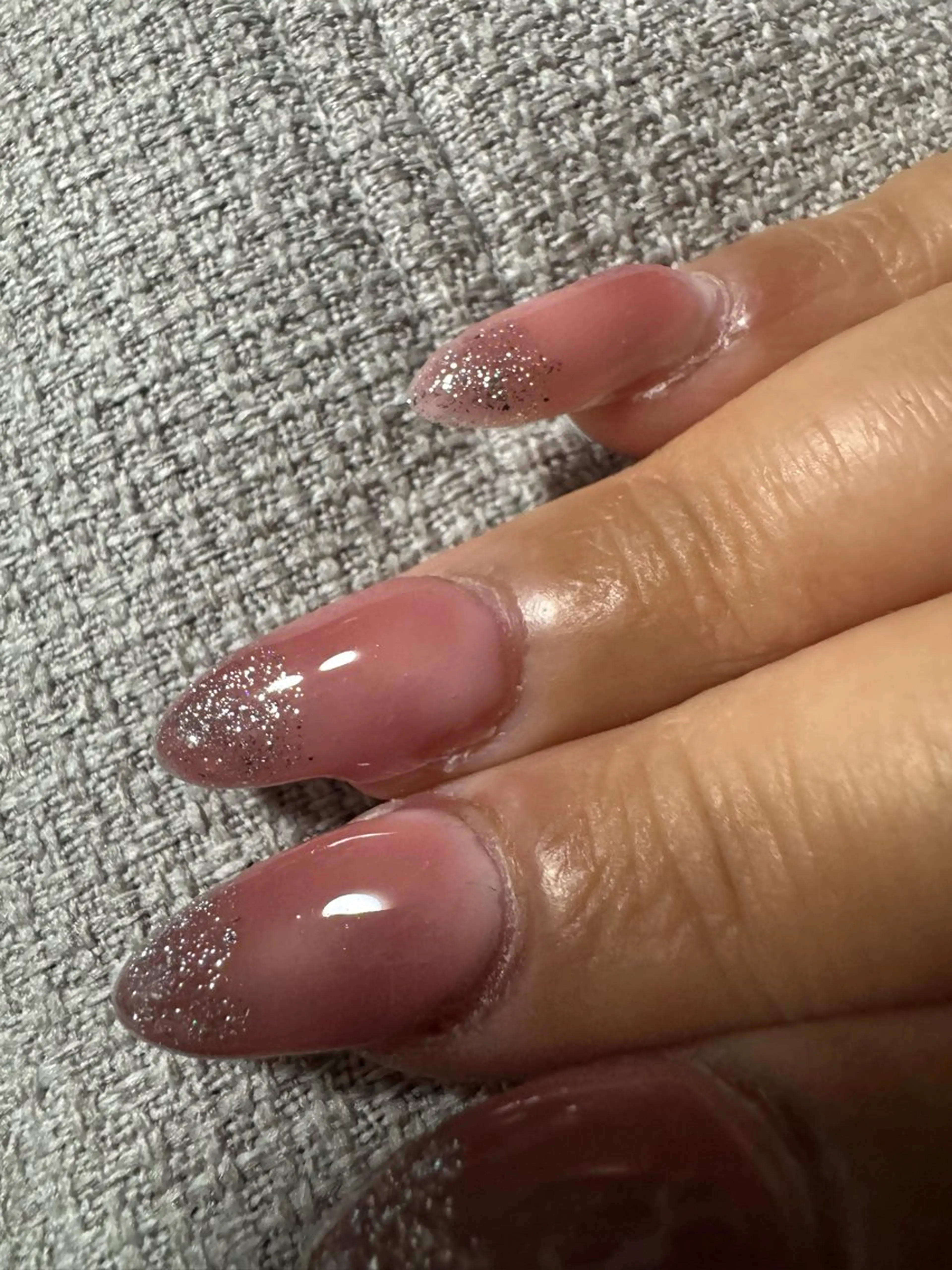 ネイル Glitter Nailのネイルデザイン