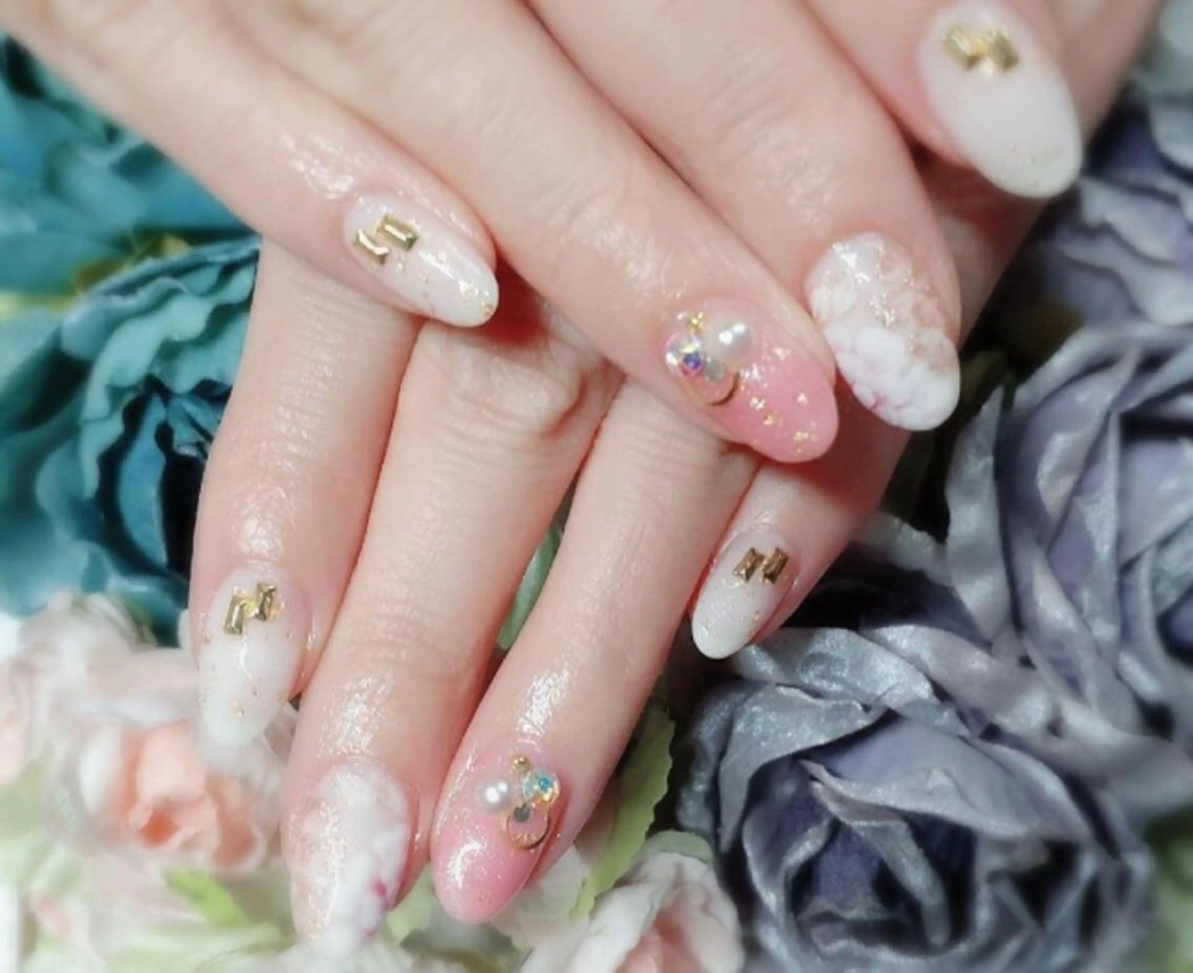 ネイル Megumi Nailのネイルデザイン