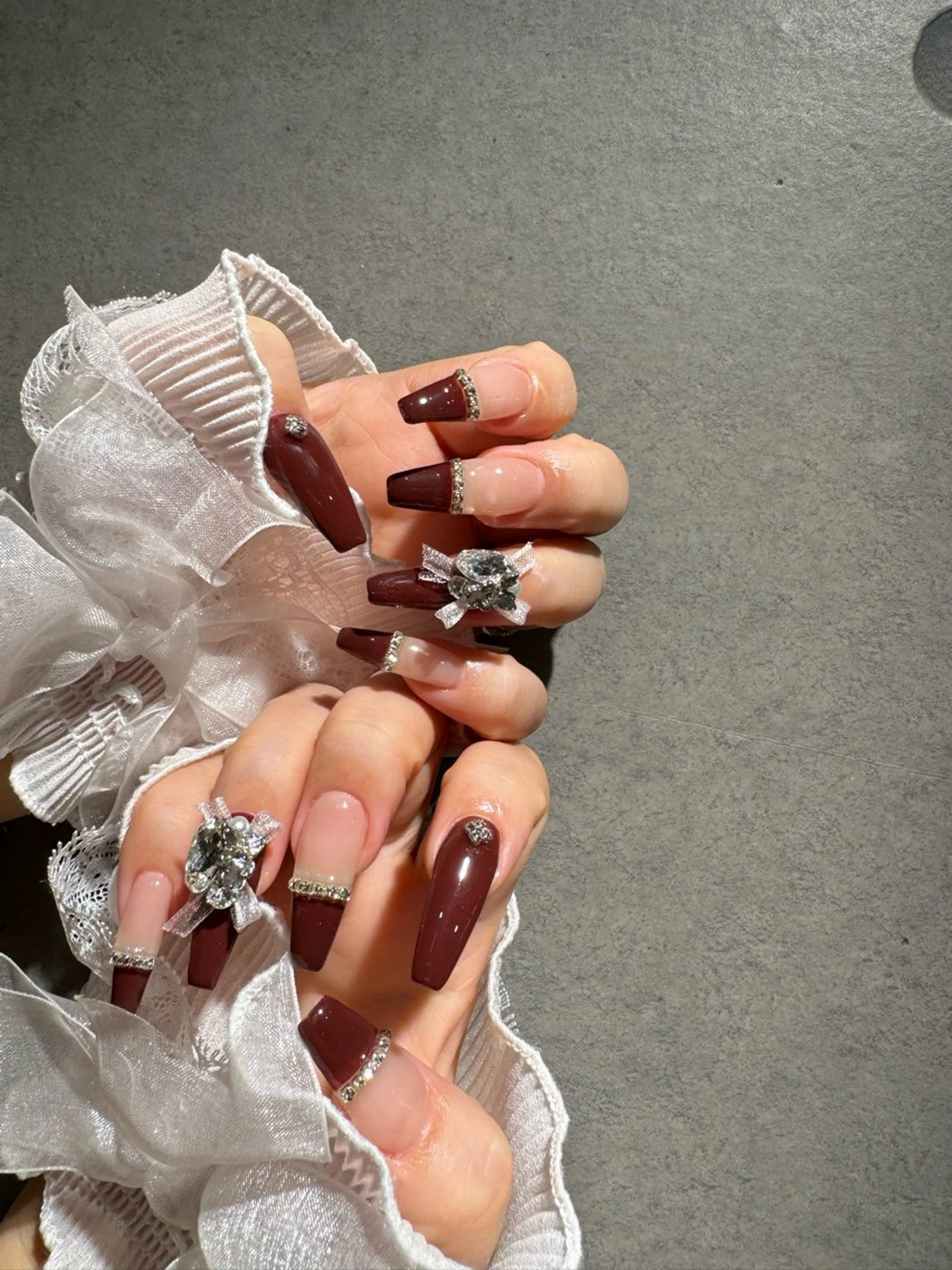 ネイル I-nailロング /ワンホン/キラキラのネイルデザイン