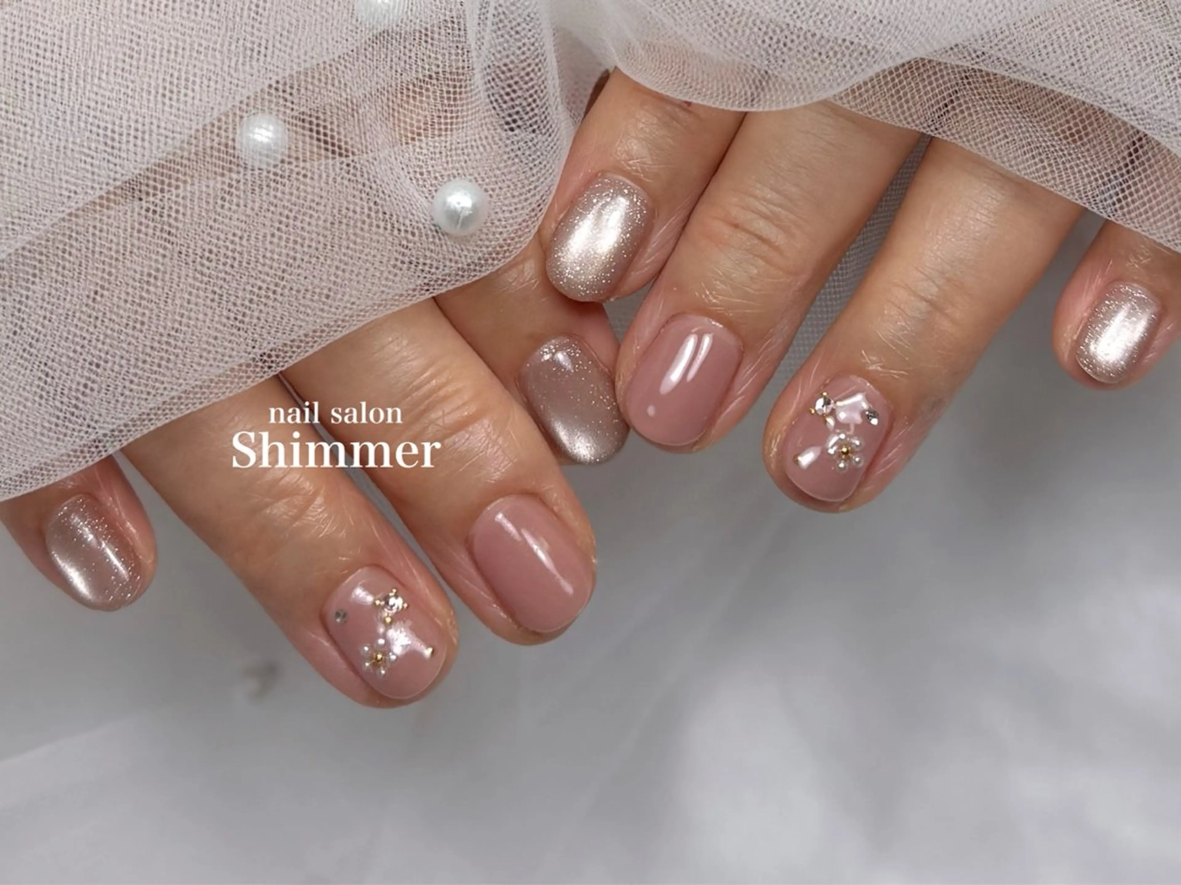 ネイル ハンドネイル Shimmer Risaのネイルデザイン