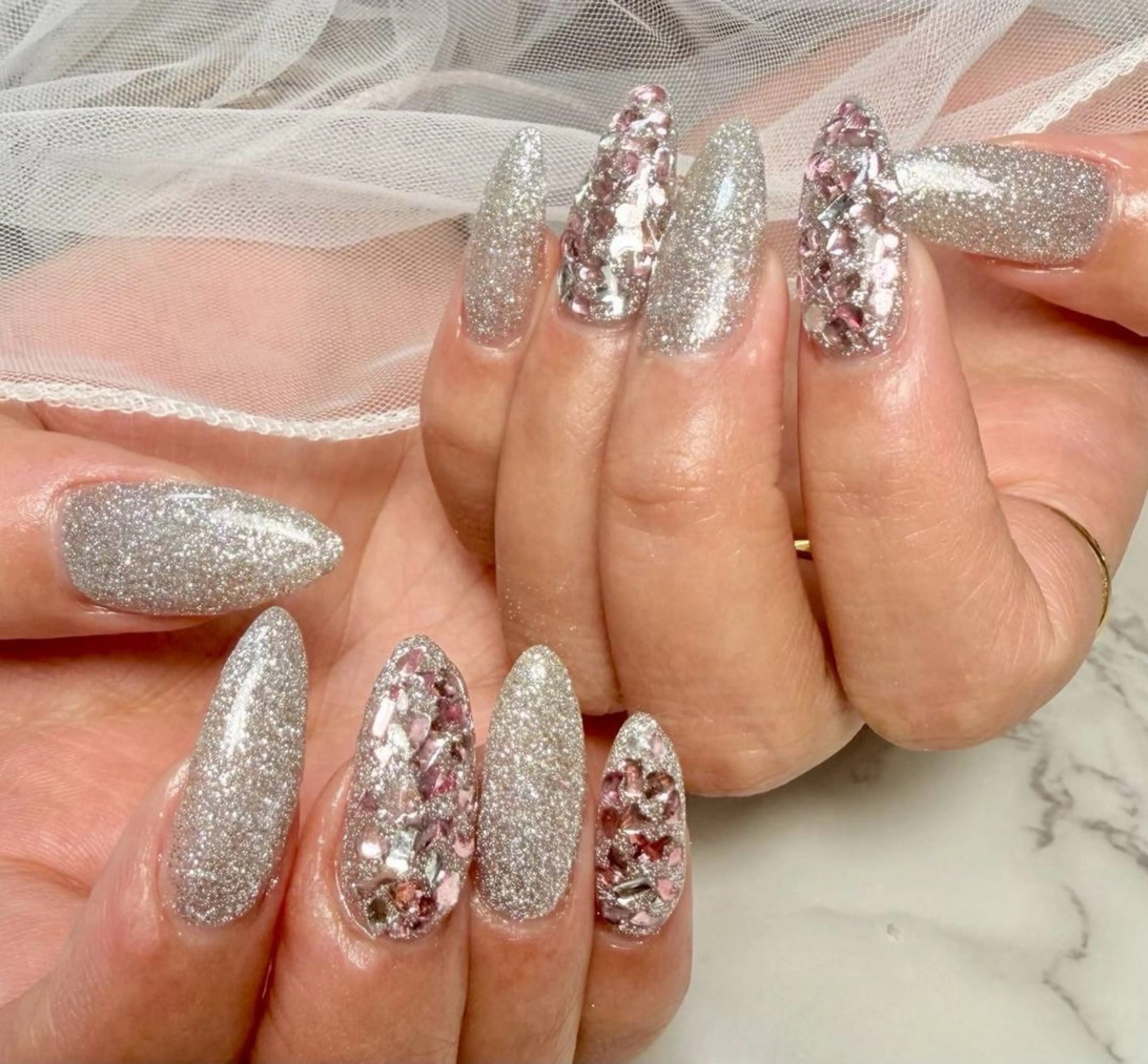 ネイル アートネイル チークネイル フラッシュネイル フラッシュマグ フレンチネイル M.N_ nailのネイルデザイン