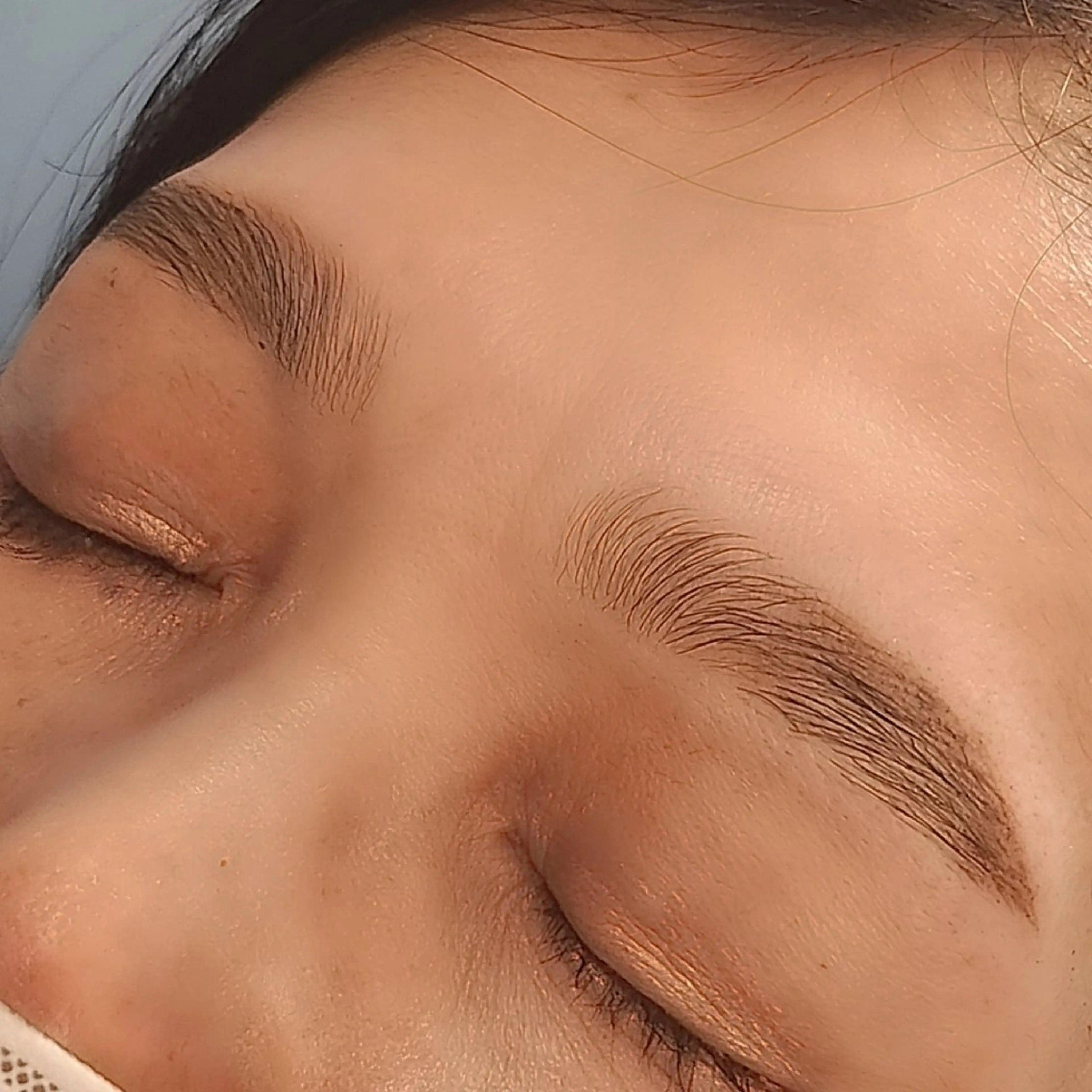 アイブロウ 千葉駅☆深夜0時 最新LEDのマツエク・マツパデザイン