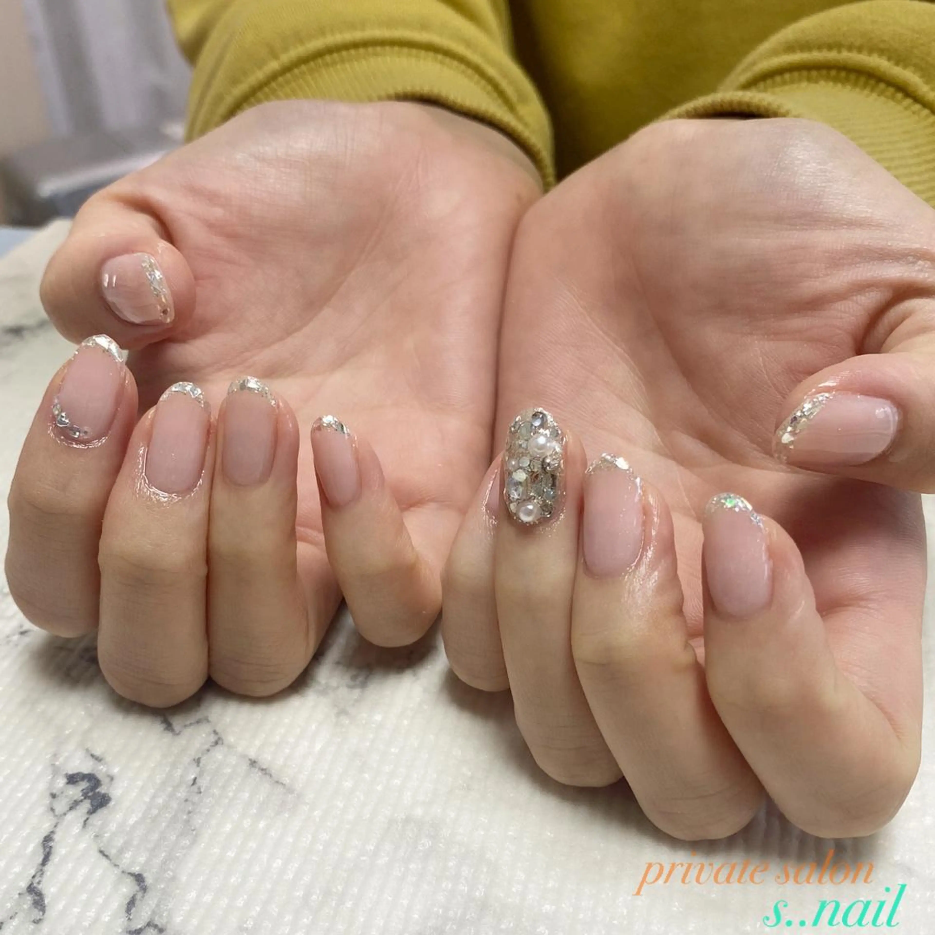 ネイル フレンチネイル ガラスフレンチ ブライダルネイル ハンドネイル フットネイル s..nail / MORITAのネイルデザイン