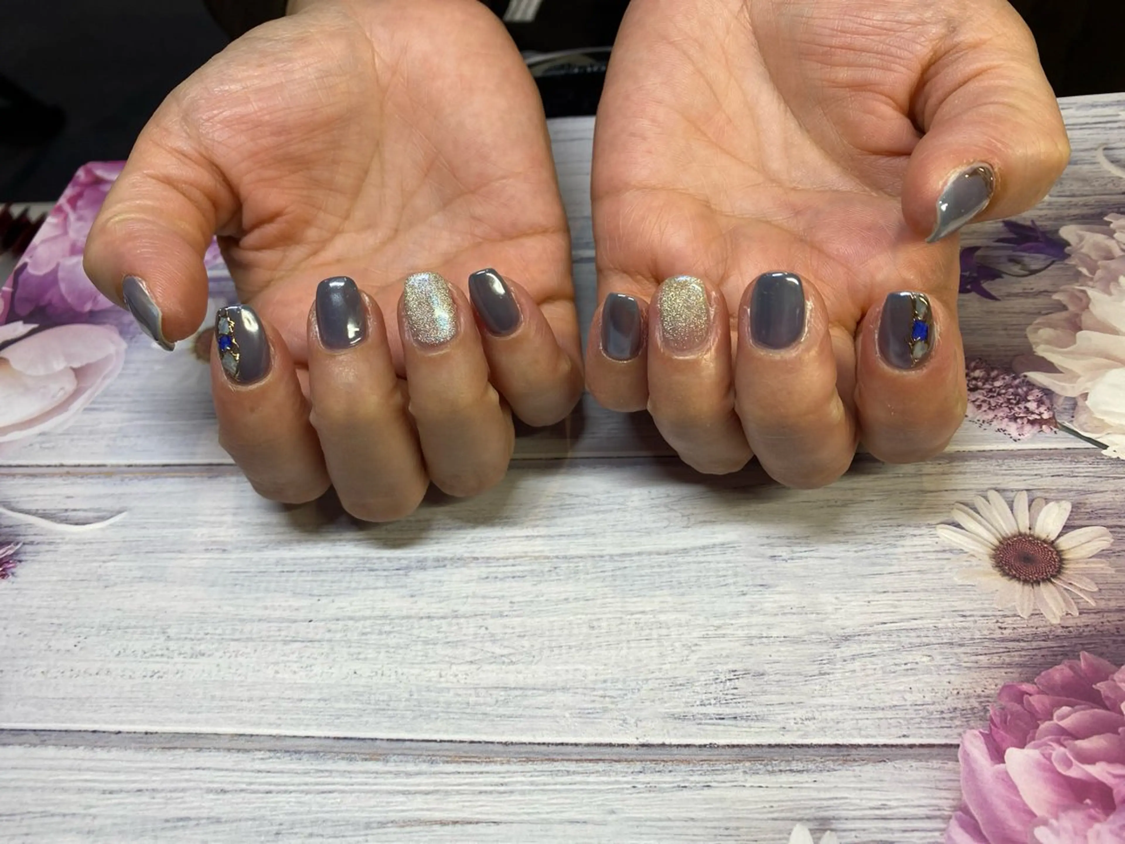 ネイル R.I みちのネイルデザイン