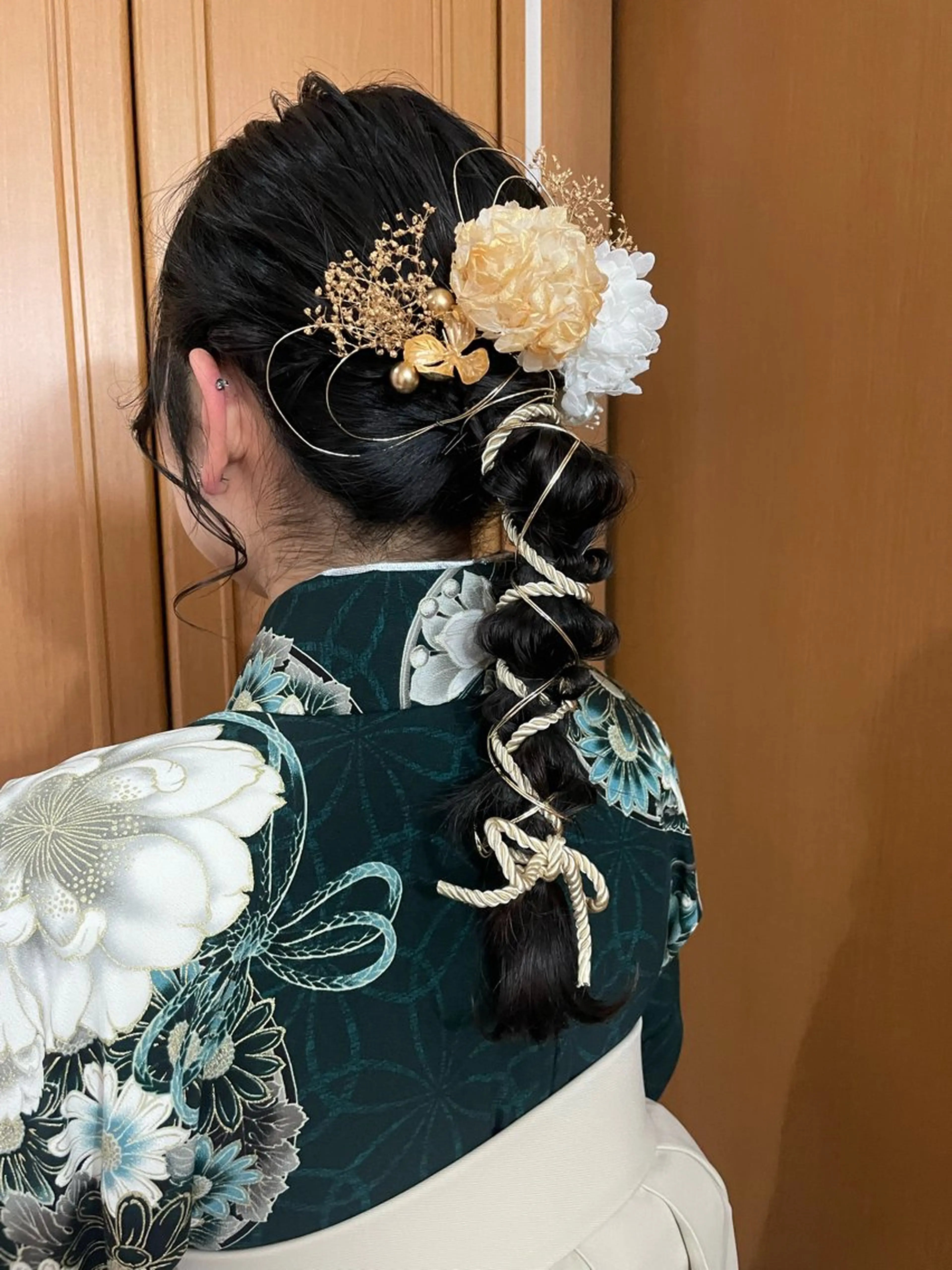 セミロング 卒業式のヘアスタイル ヘアセット 鎌倉/アレンジ/暗髪 /髪質改善/ ユキミのヘアスタイル